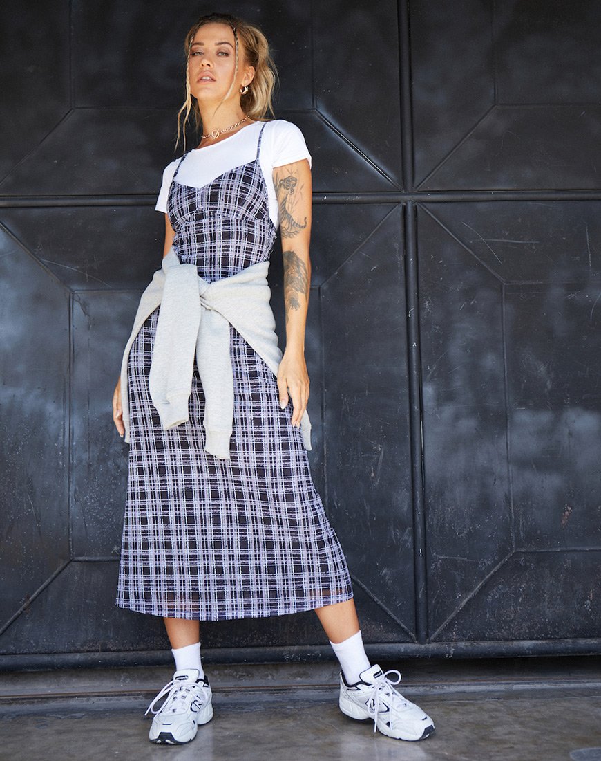 Cotina Midikleid aus schwarz-weißem Tintenklecks-Karo