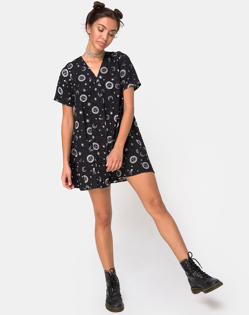 Bild von Crosena Swing Dress in Small Celestial Black X Princess Polly