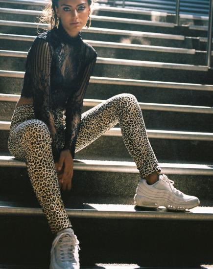 Bild von Ultimate Jeans in Rar Leopard Brown