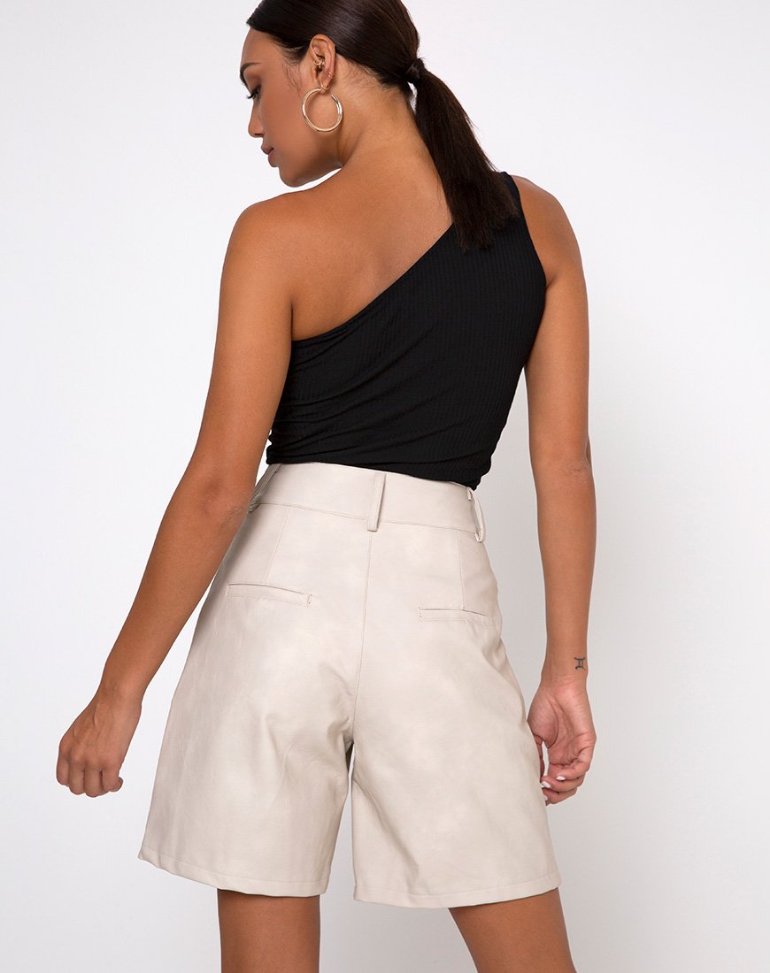 Dab Short mit hoher Taille in Pu Stone