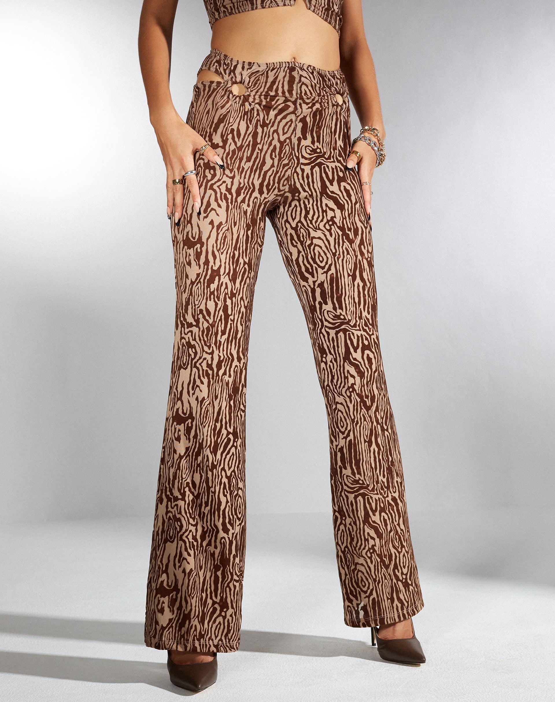 Bild von MOTEL X IRIS Sesaot Flare Hose in Animal Ripple Flock
