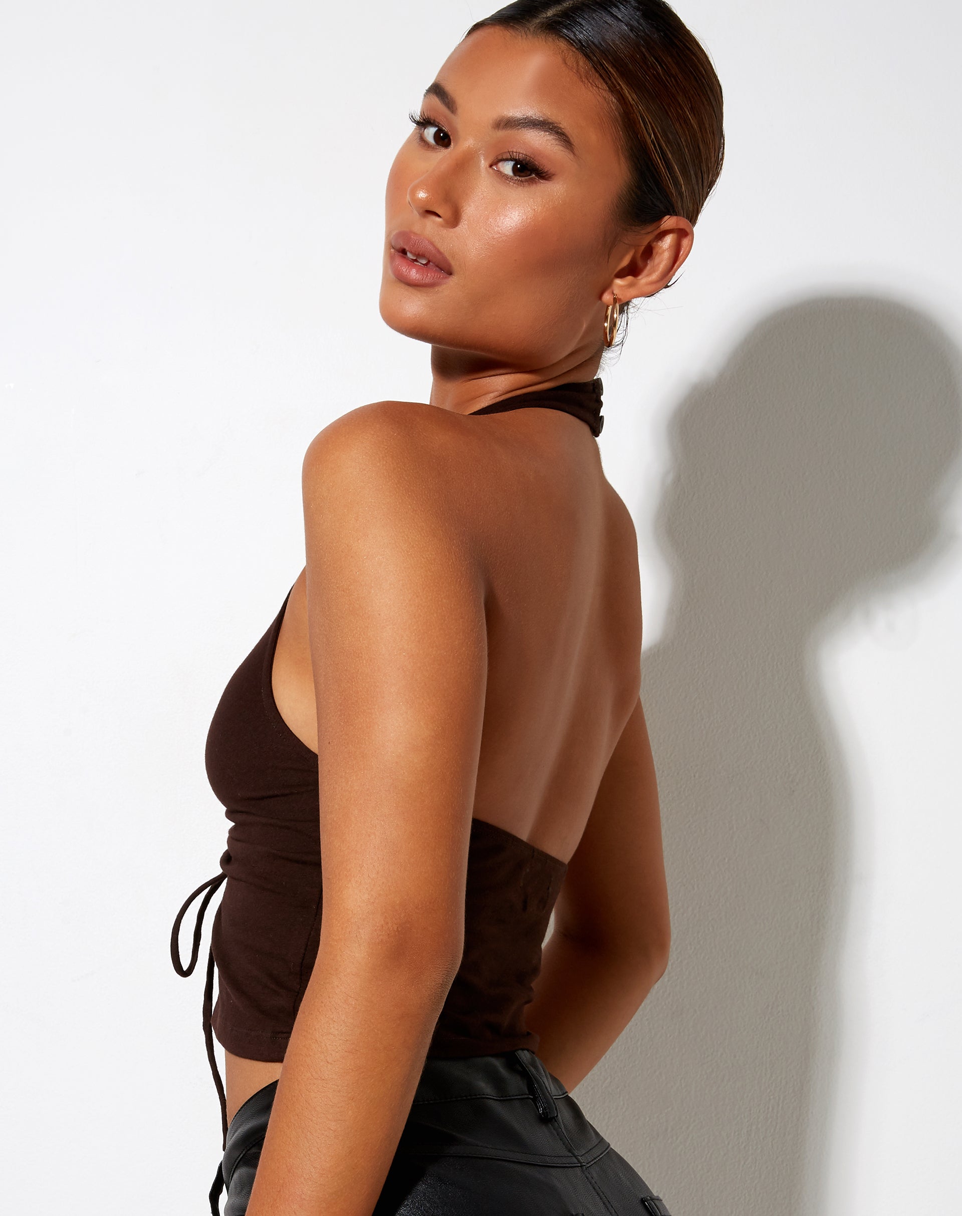 Image of Dapa Crop Top aus Lycra Bitterschokolade