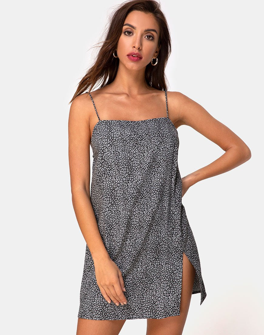 Datista Slip Dress in Ditsy Leopard Grau