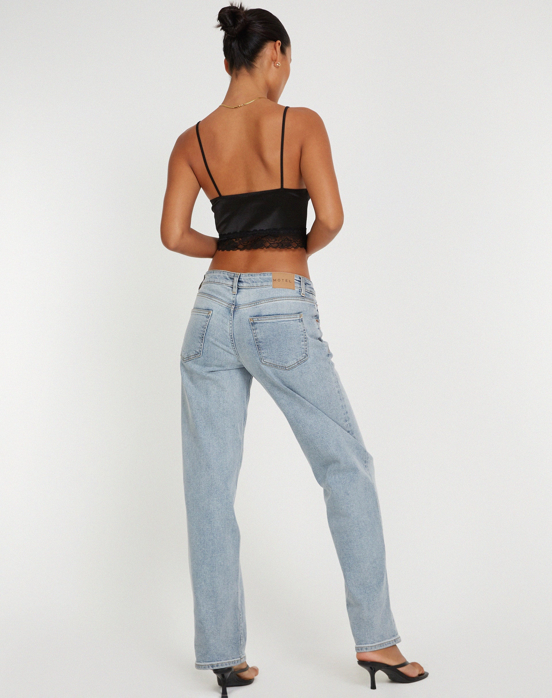 Abbildung von Datuk Crop Top in Satin Black