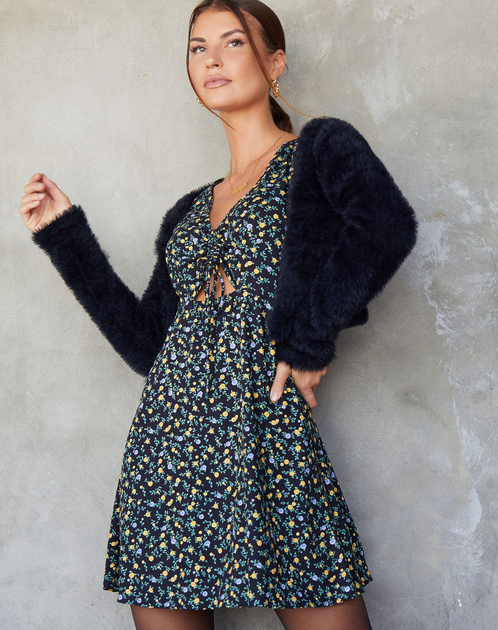 Raela Skaterkleid aus fließender Blume Schwarz