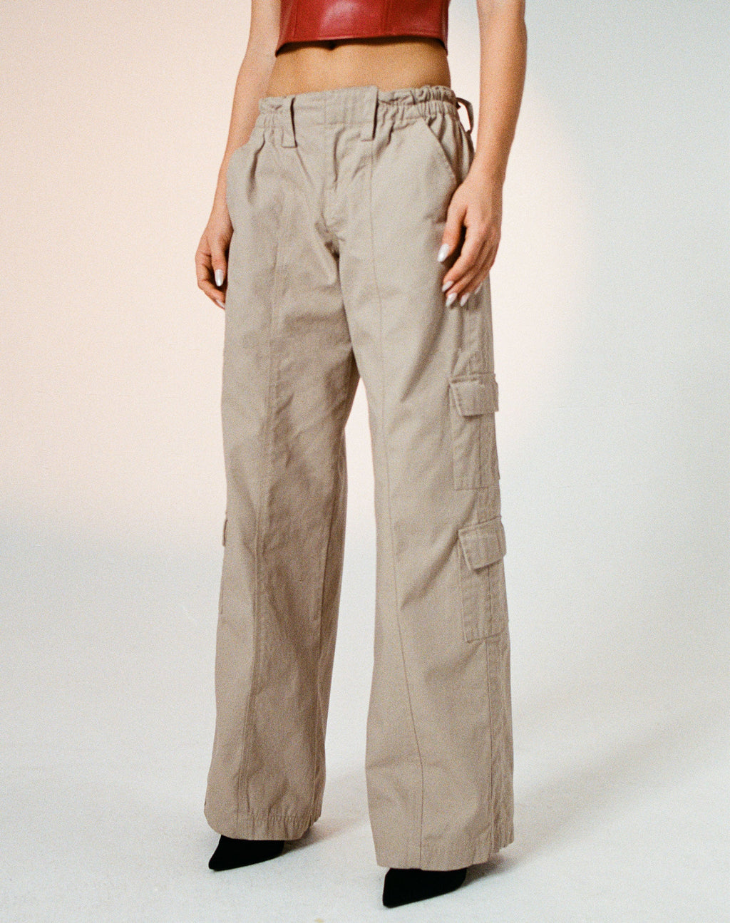 Hansa Cargo-Hose in Stein