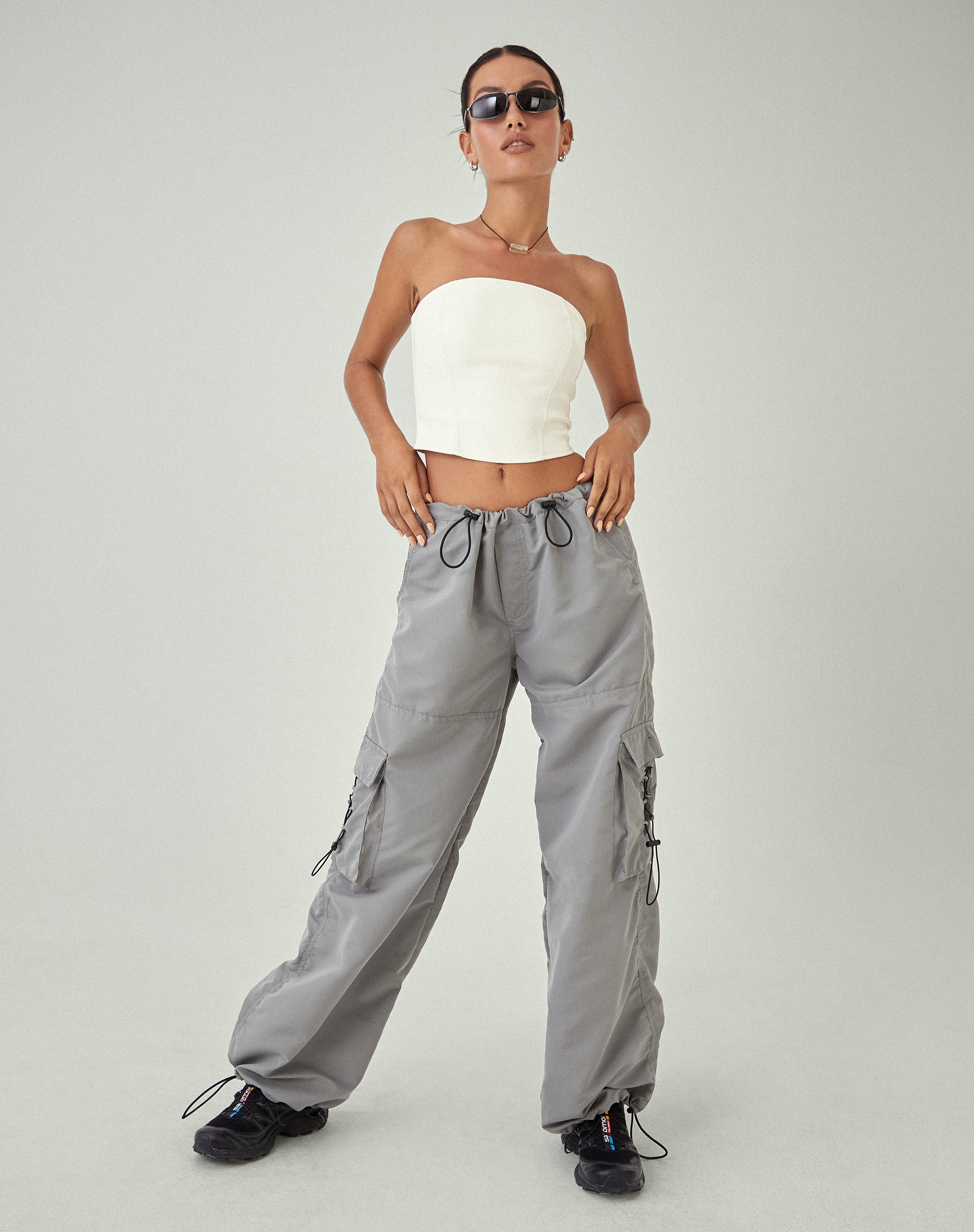 Bild von MOTEL X JACQUIE Dena Korsett Top in PU Off White