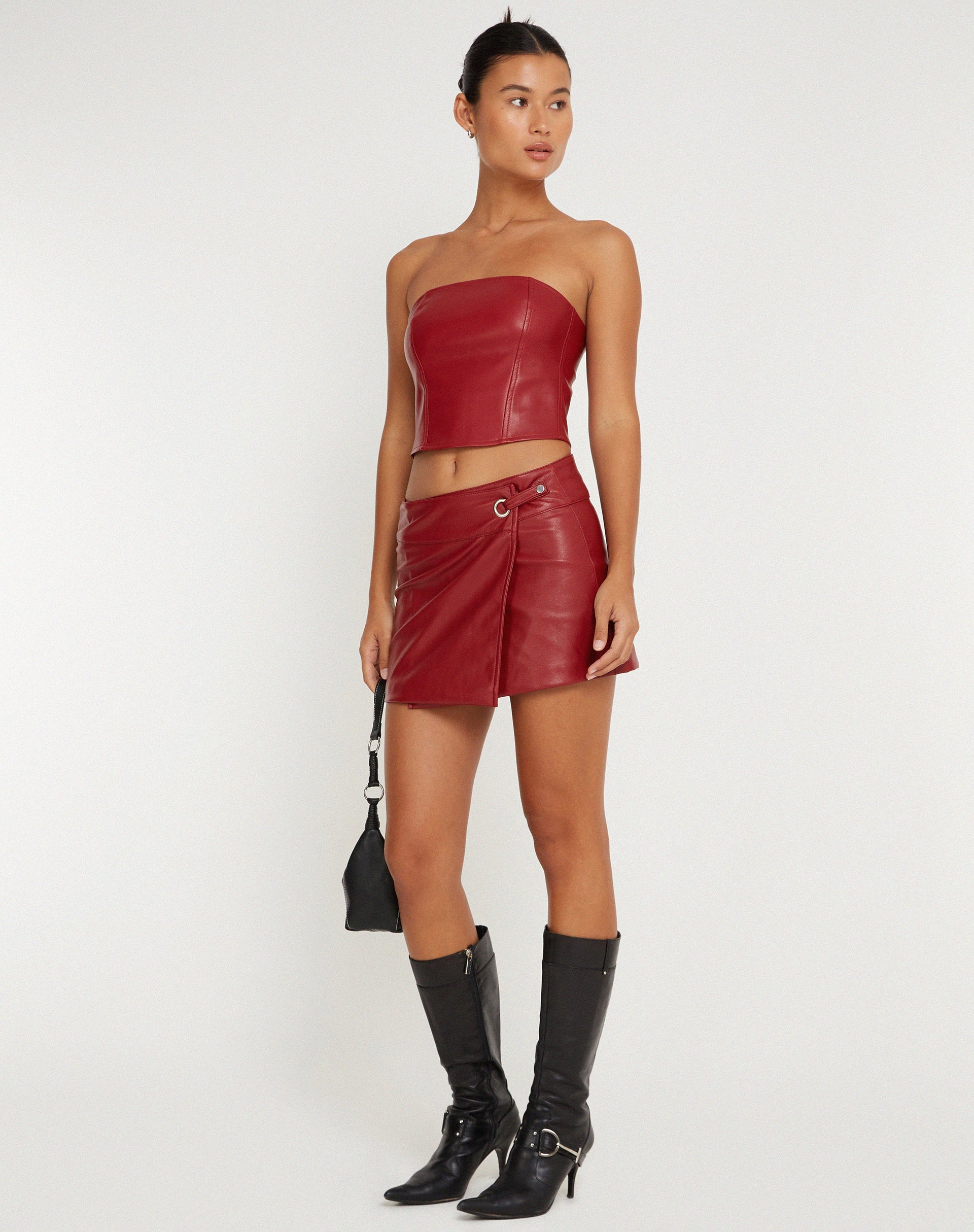 Abbildung des Rolo Mini Rocks in PU Blood Red