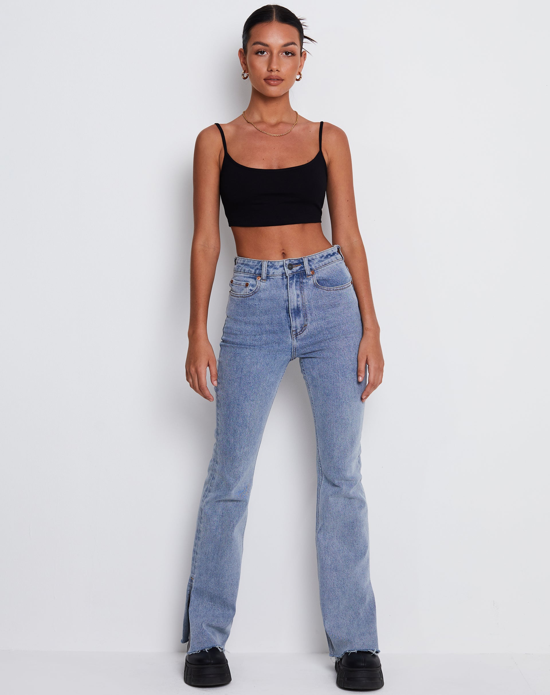 Bild von Keenan Crop Top aus Lycra Schwarz