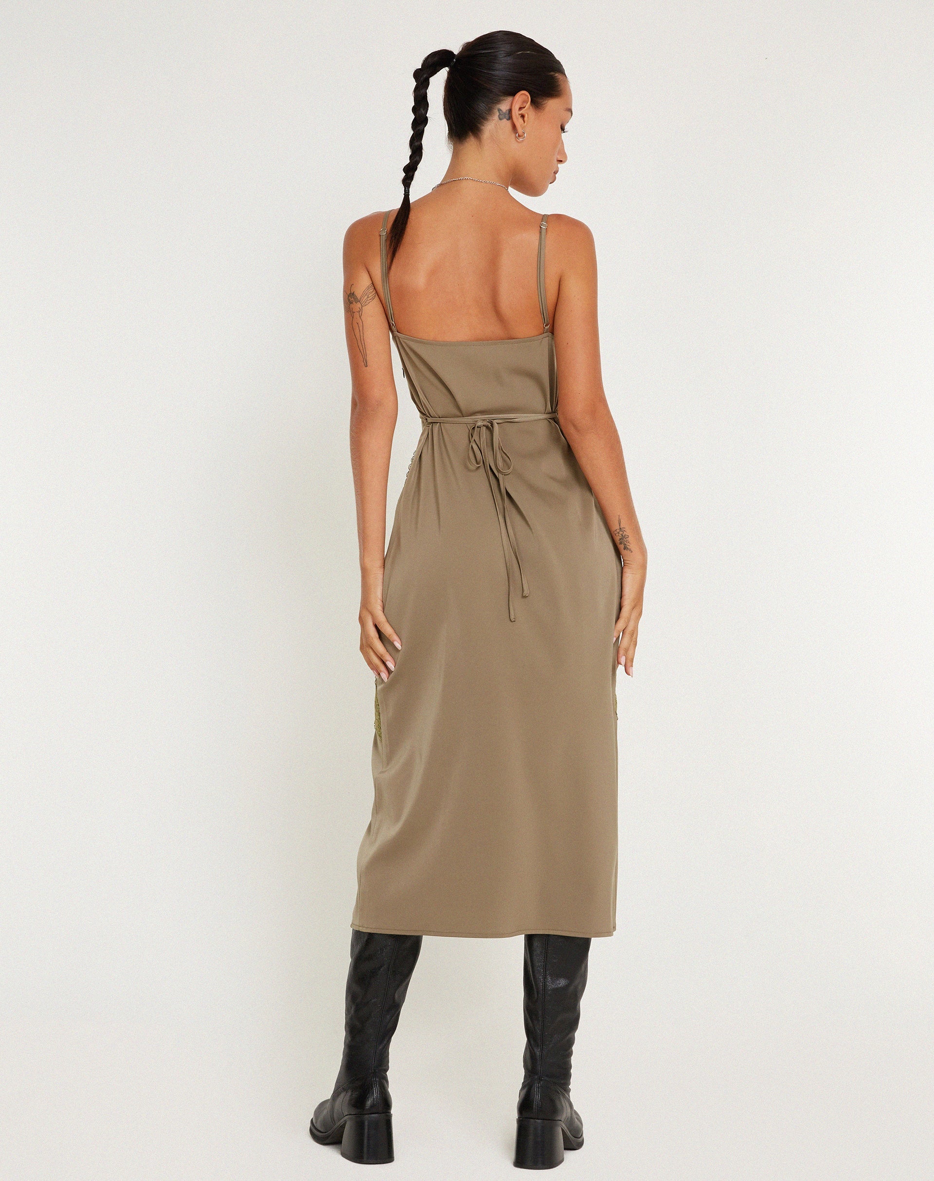 Bild von Deonne Midikleid aus Satin Avocado