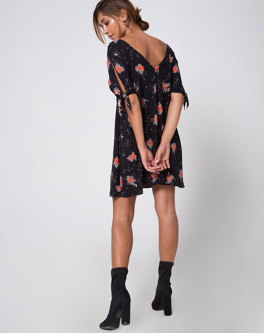 Image of Dinda Swing Kleid in Midnight Rose