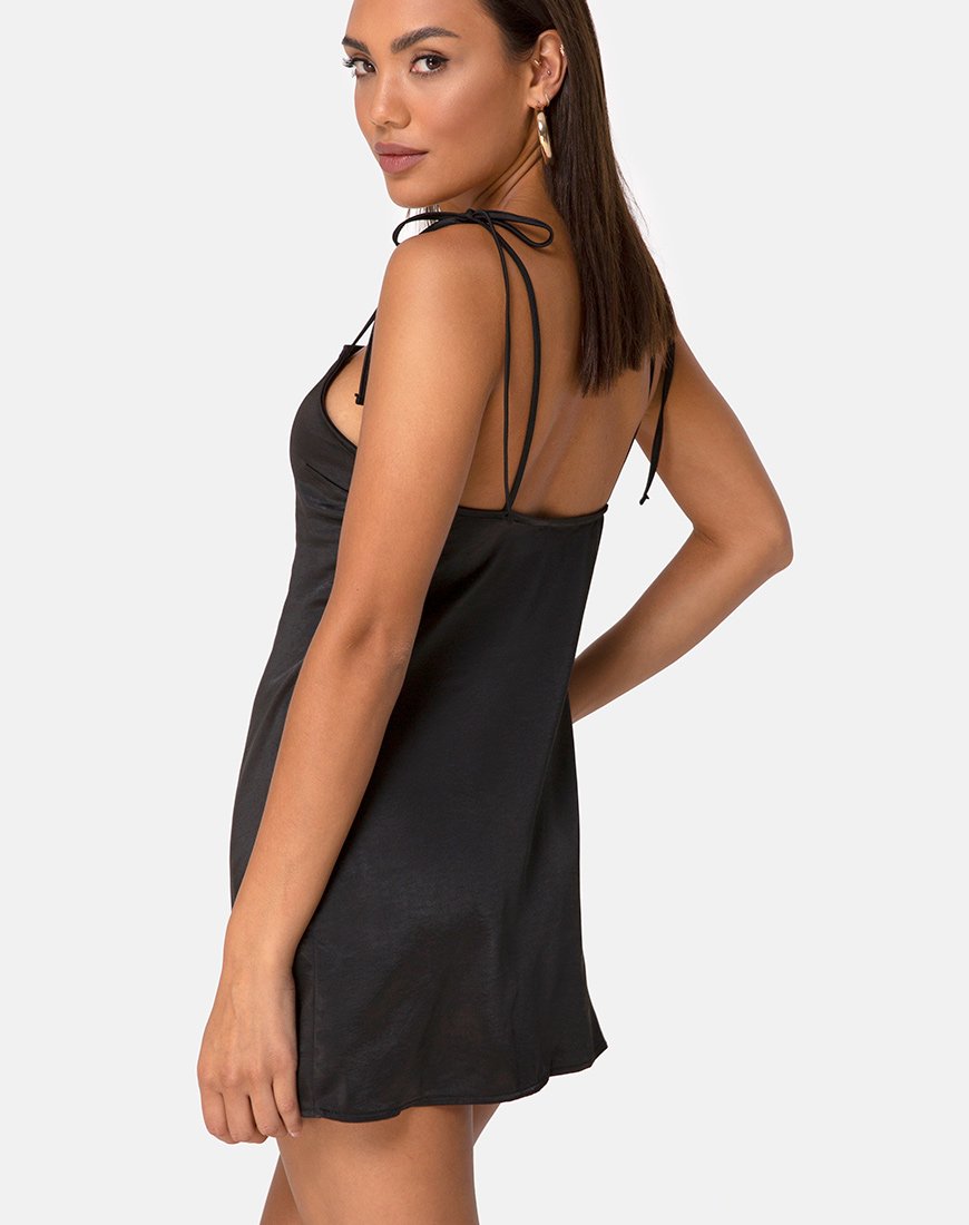 Image of Doella Kleid aus schwarzem Satin