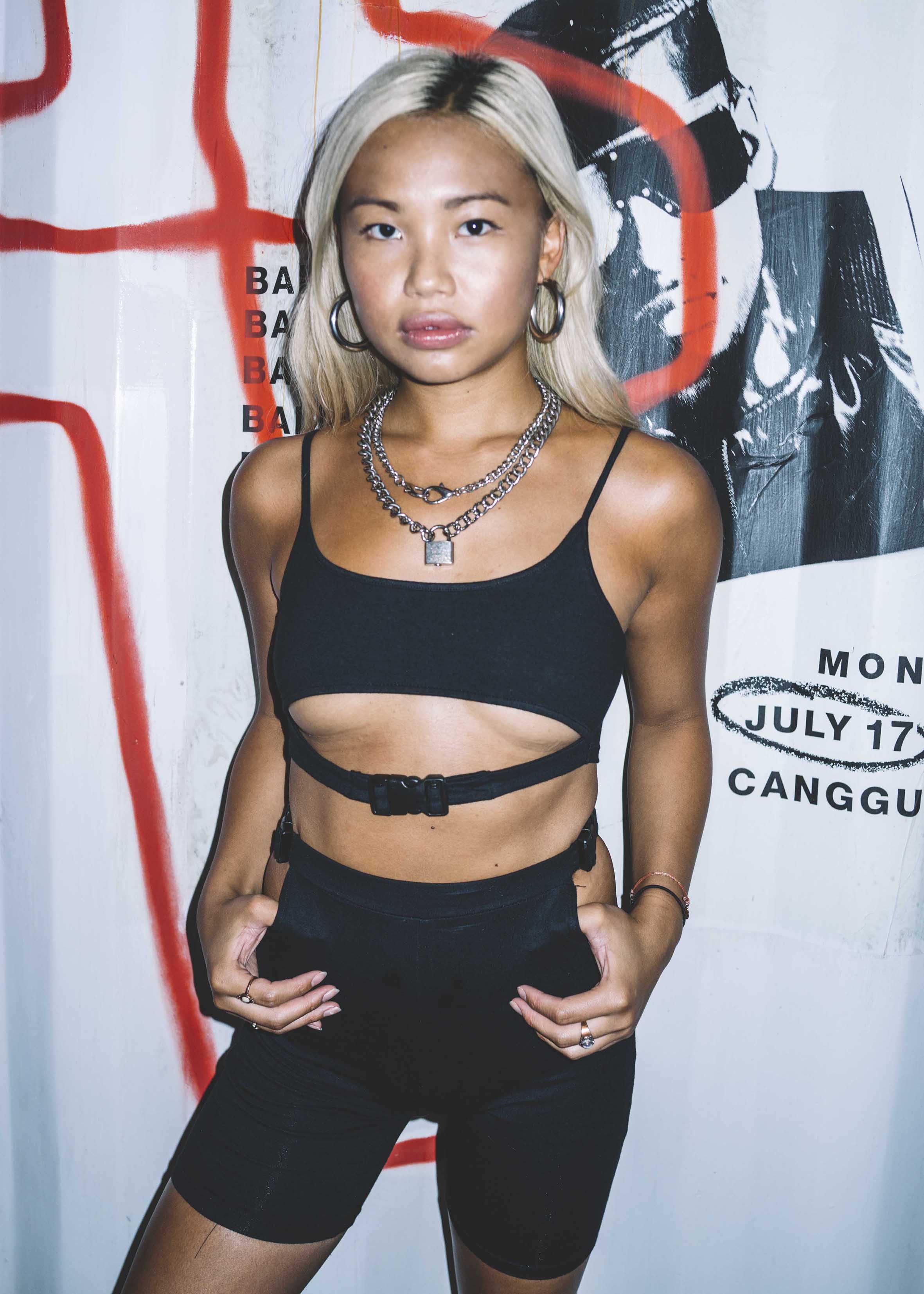 Image of Milipe Crop Top in Schwarz Schnallen