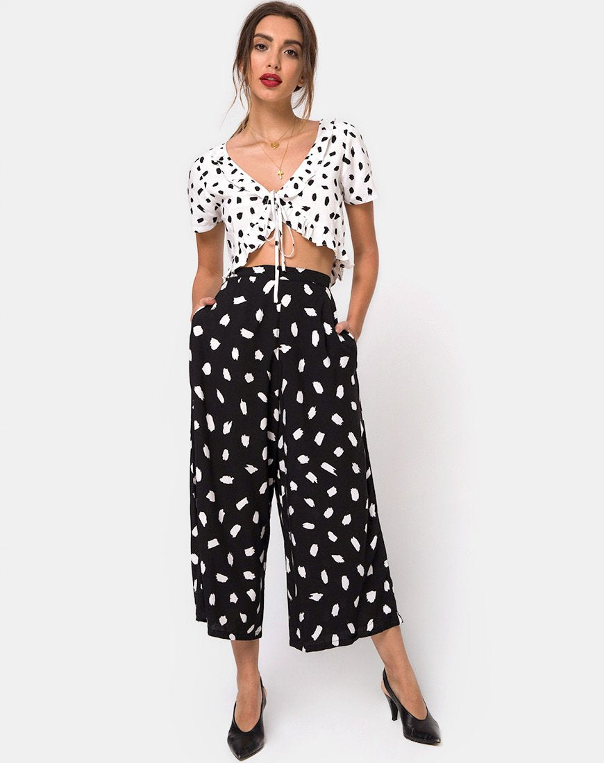 Eber Cullote in Diana Dot Schwarz