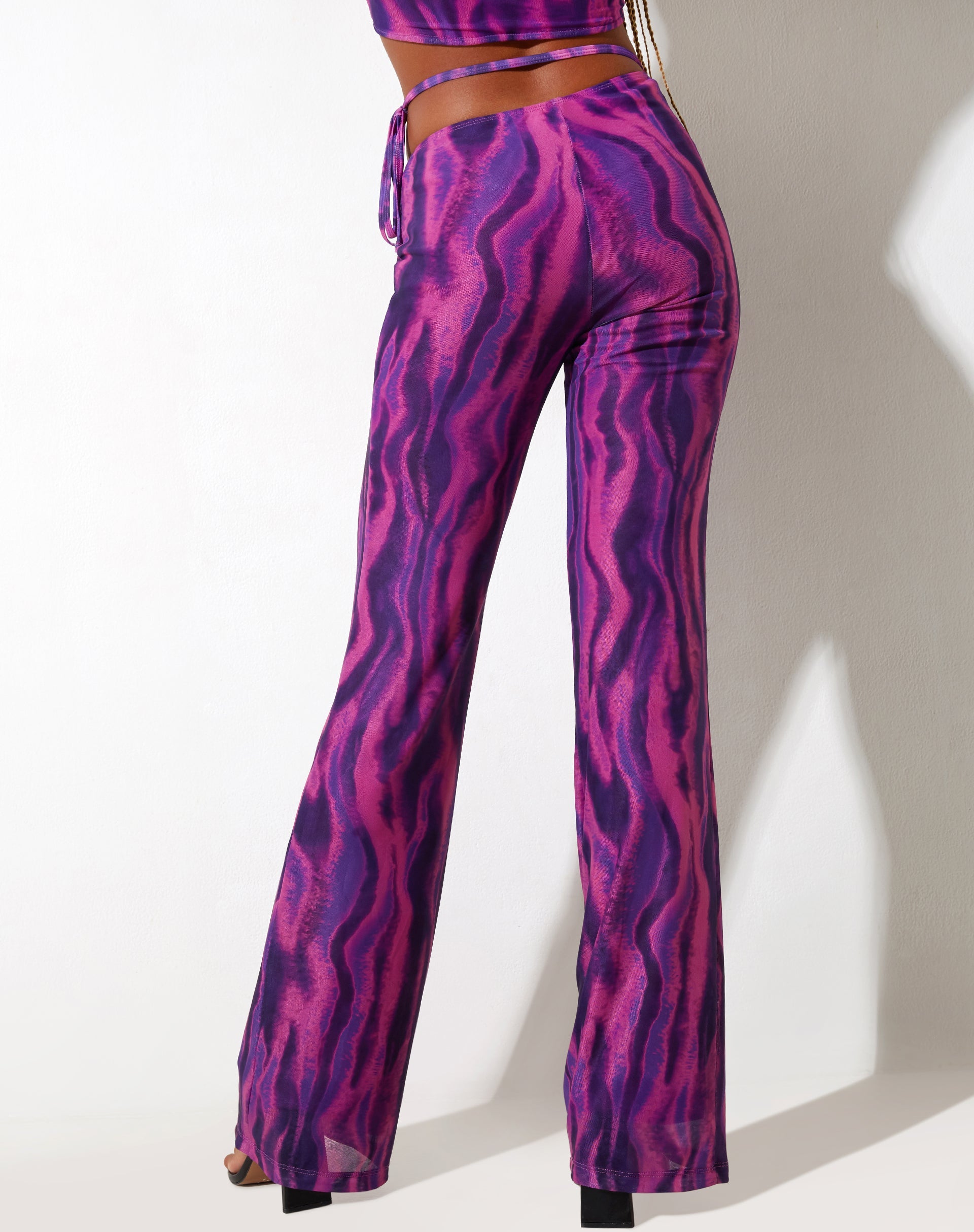Abbildung der Eda Trouser in Tropical Rave Pink