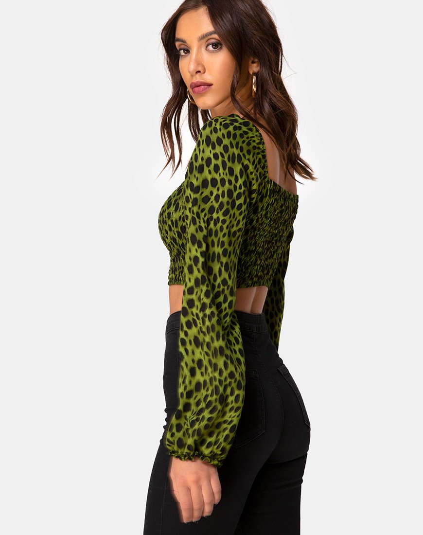 Elina Oberteil in Cheetah Khaki