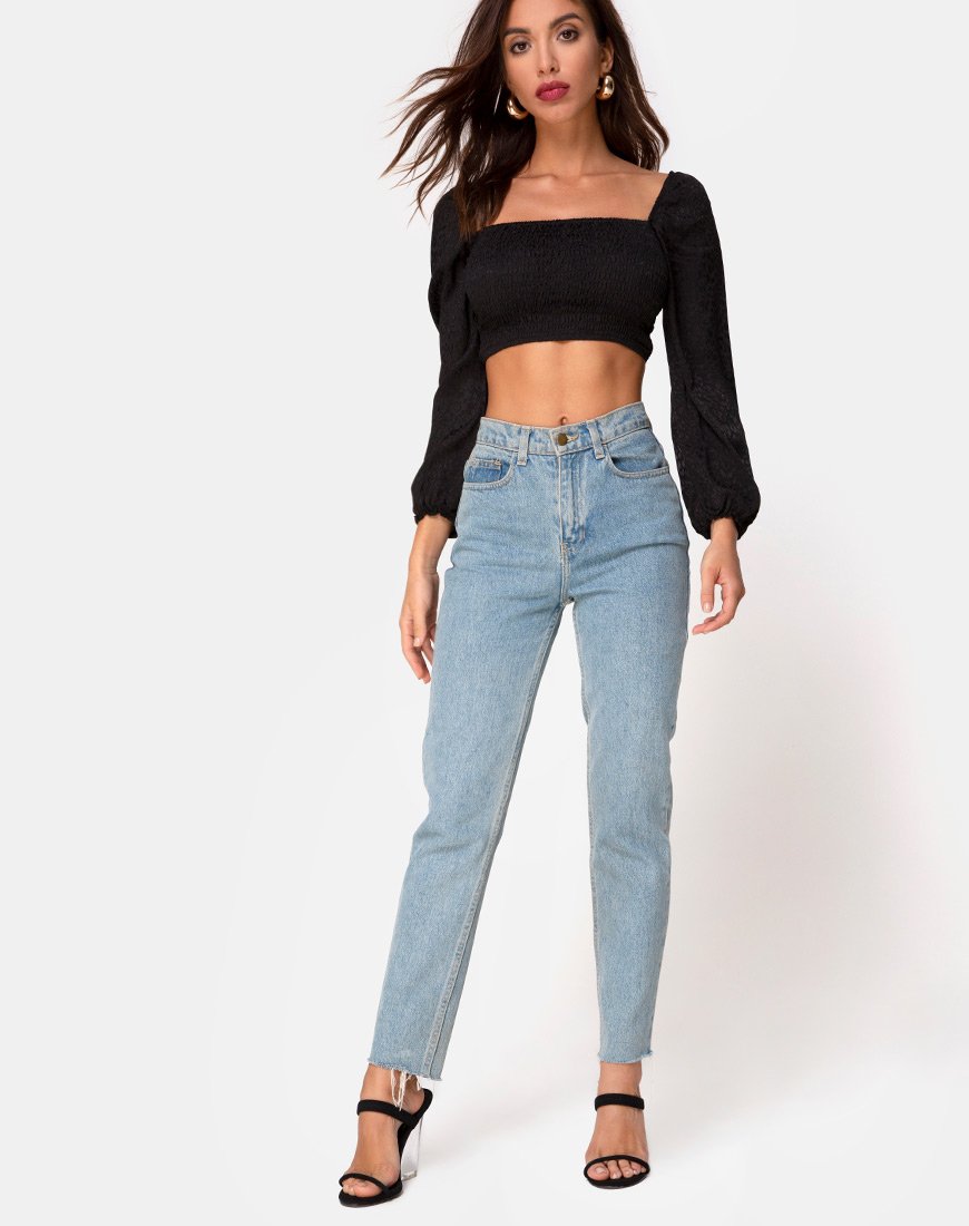Image of Elina Top aus schwarzem Satin Cheetah