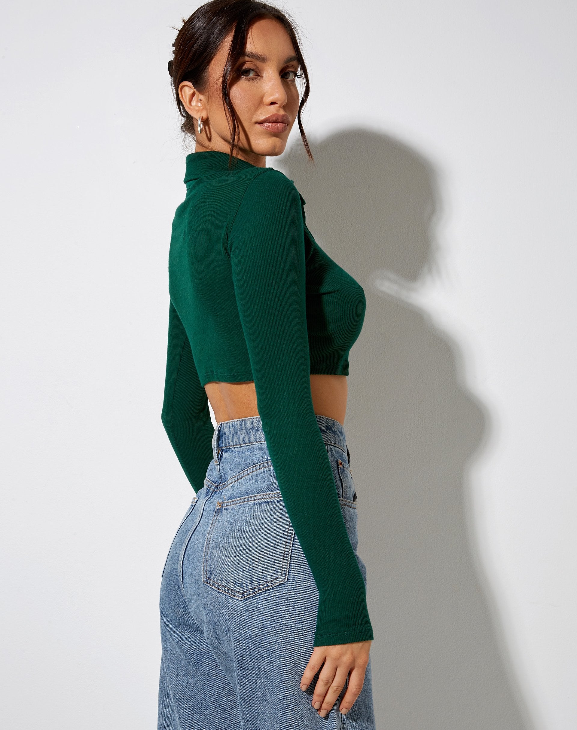 Bild von Elody Crop Top in Flaschengrün Amor Gold Embro