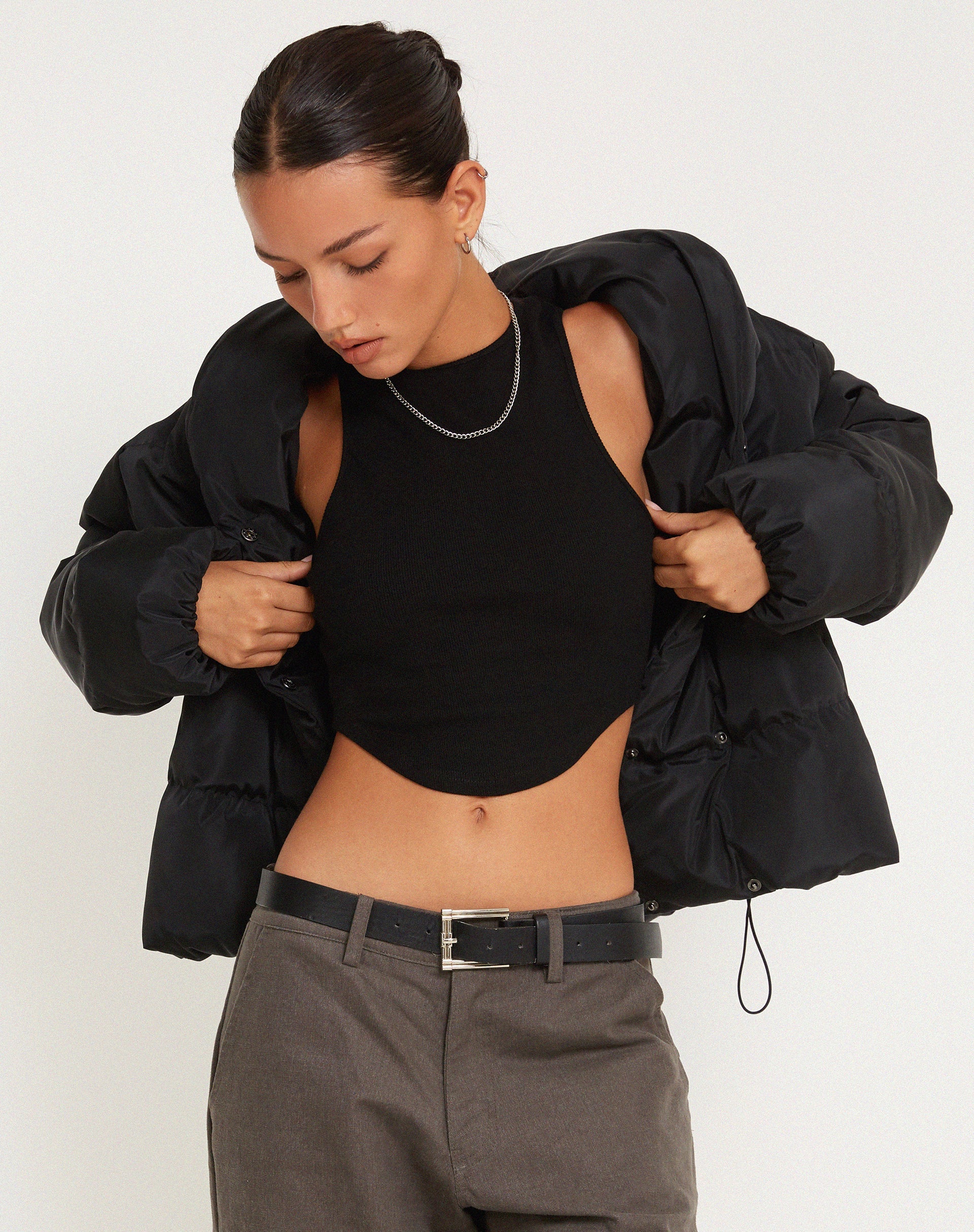 Bild von Eloise Vest Top in Schwarz