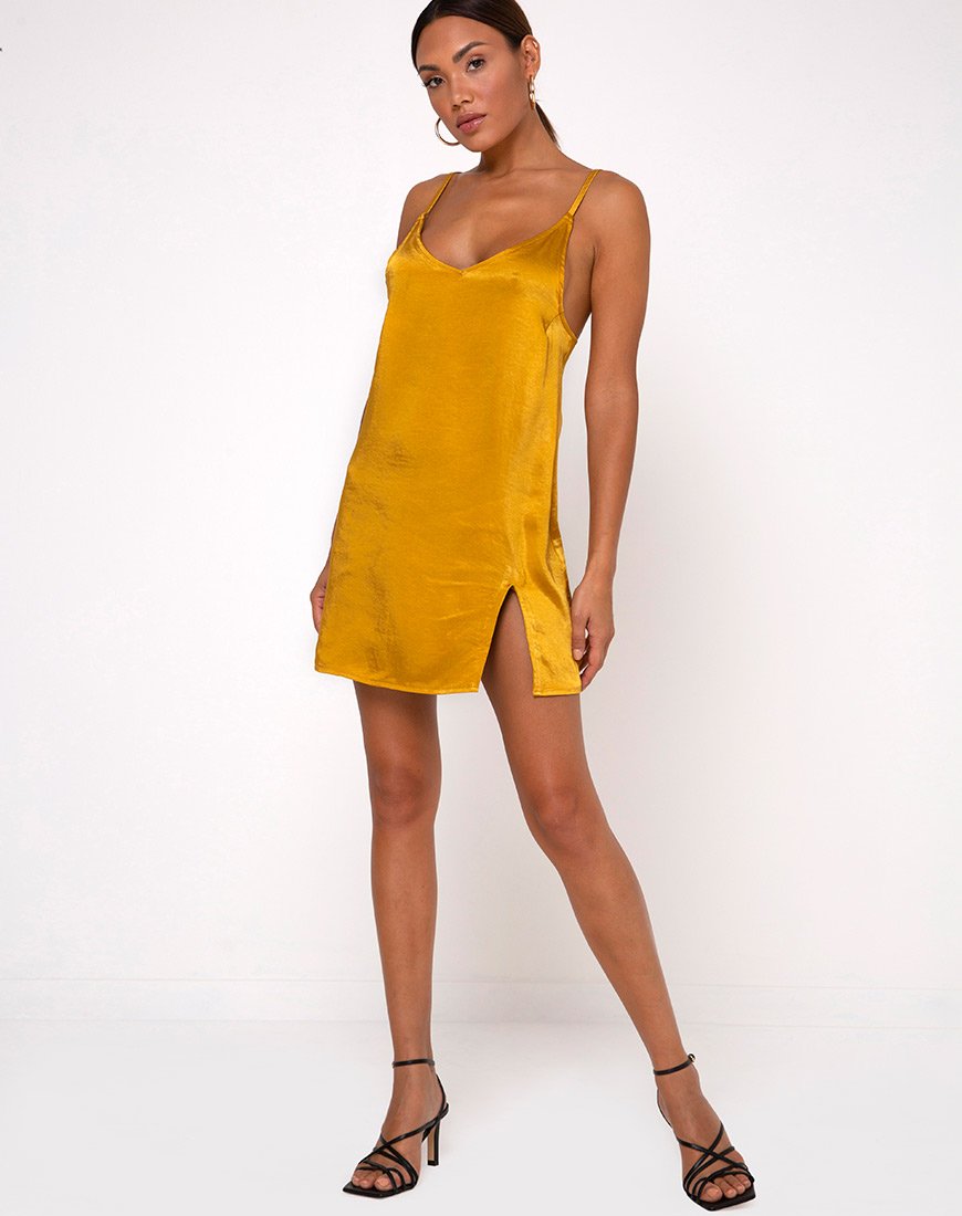 Image of Emilia Slip-Kleid aus Satin Kurkuma