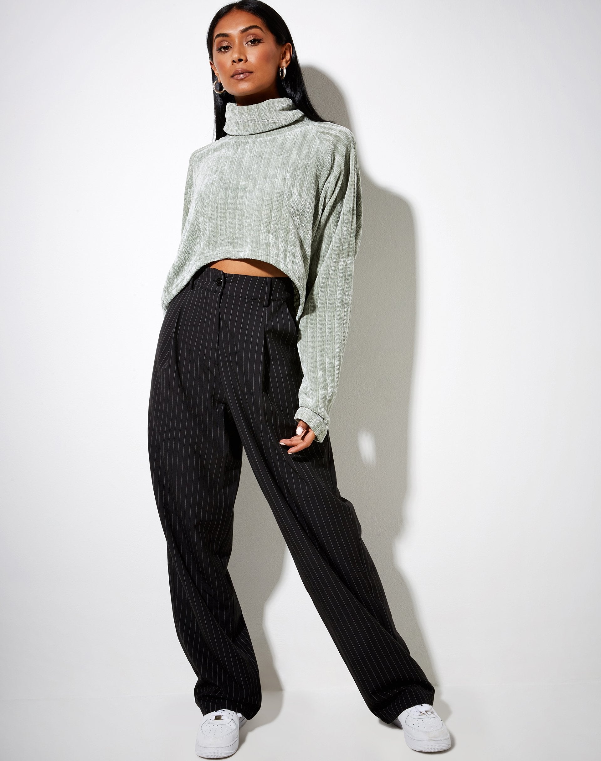 Image of Evie Cropped Pullover aus Chenille Sage