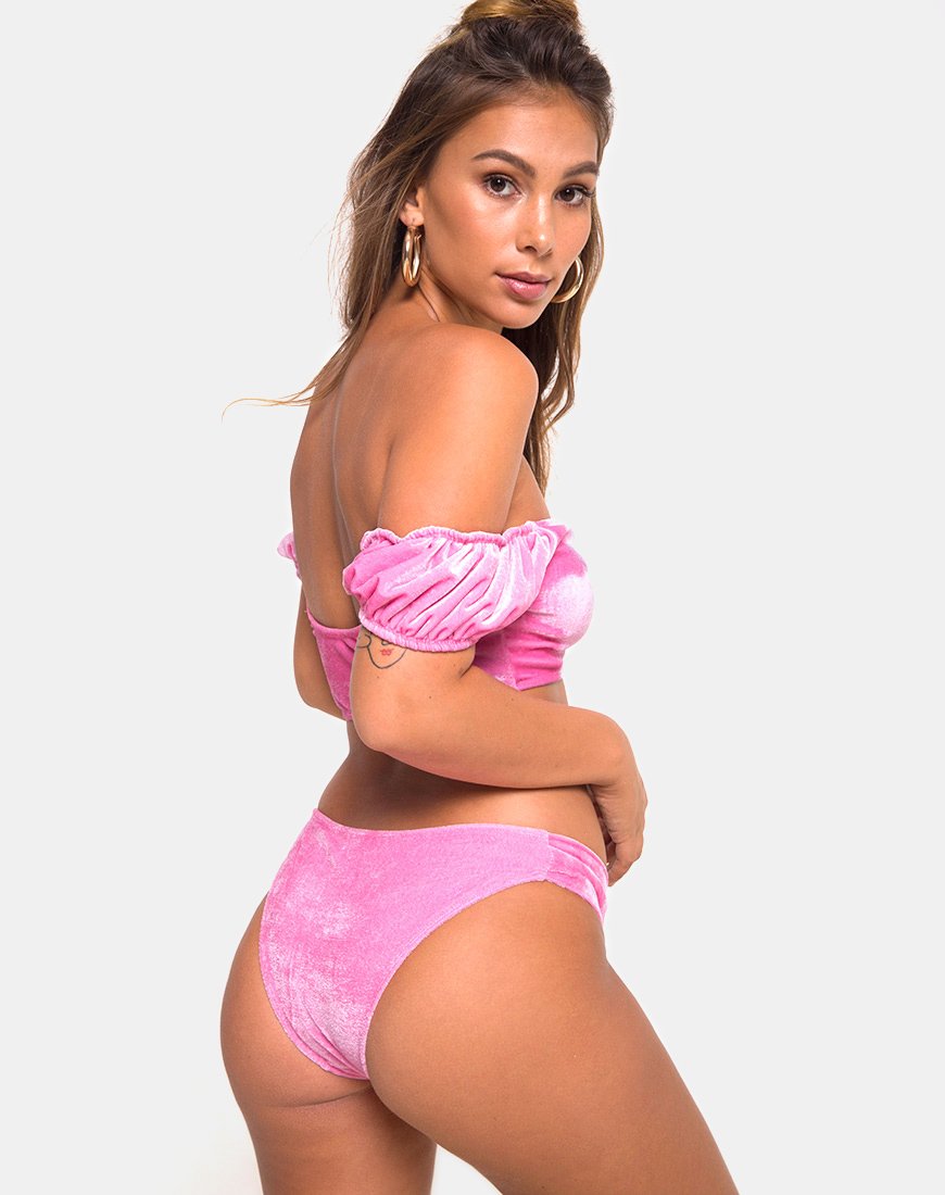 Fabienne Bikinioberteil aus Samt in Candy Pink