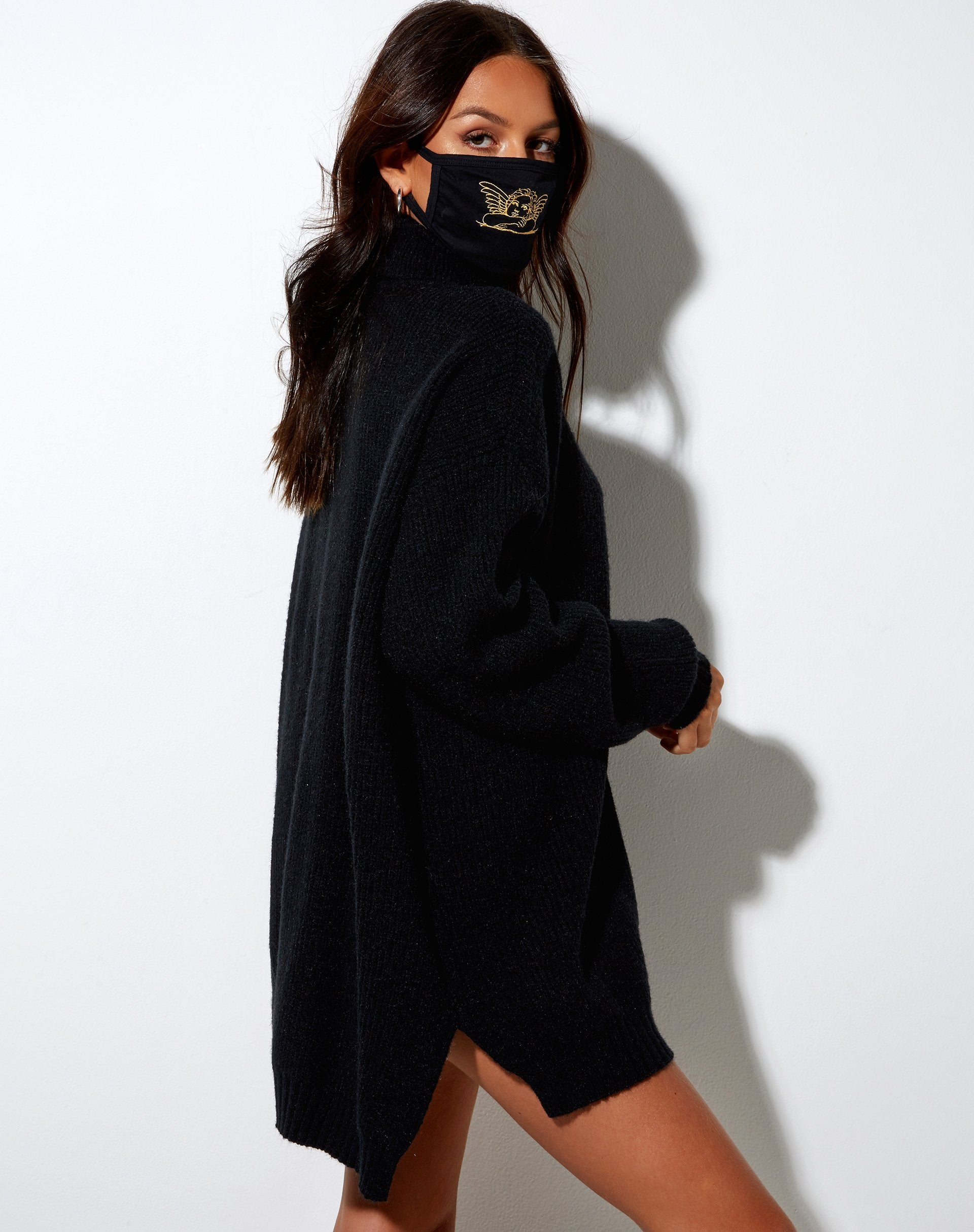 Image of Gesichtsmaske in Schwarz Angelo Gold Embro