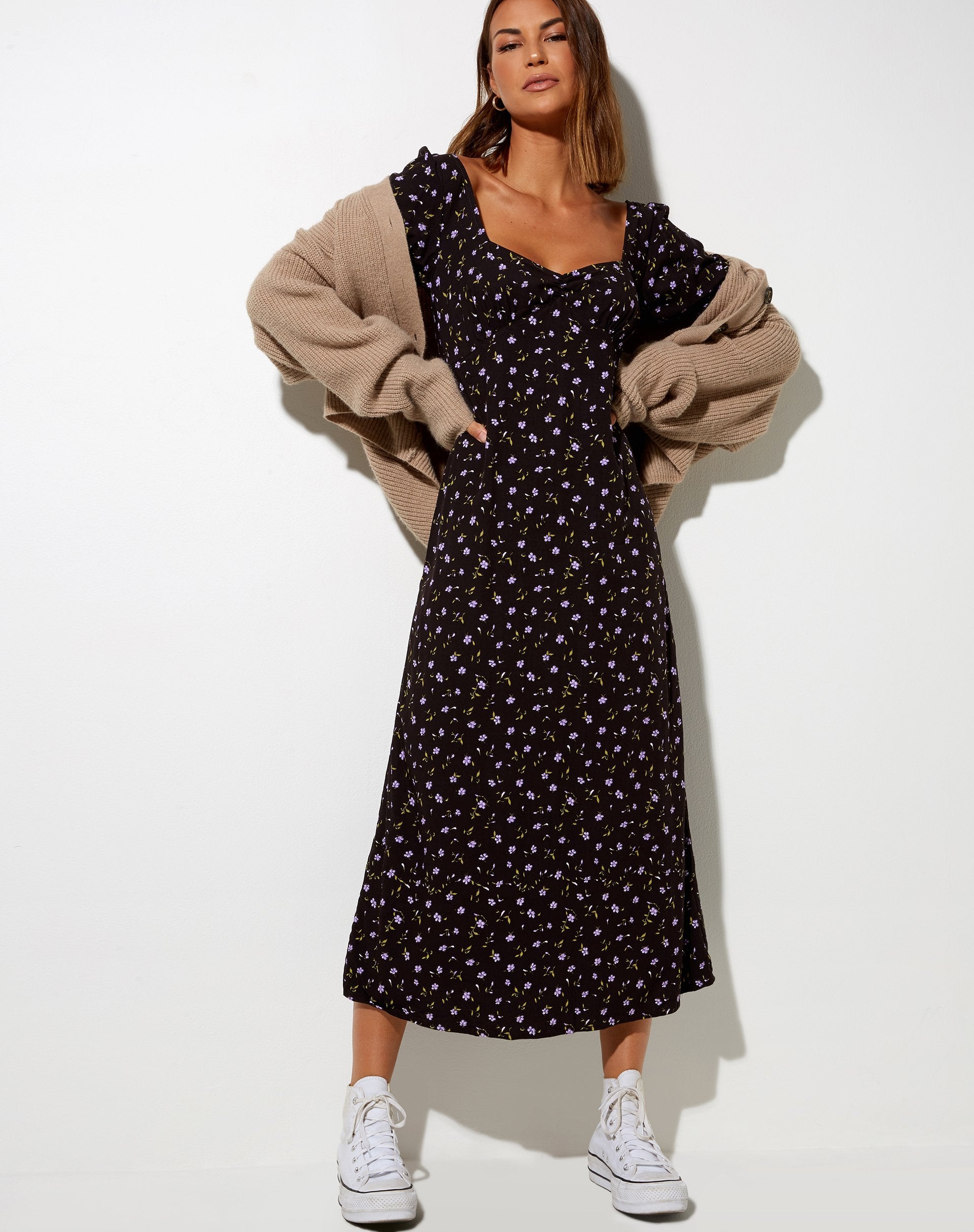 Image of Fernanda Midikleid in Pretty Petal Kaffee und Lila