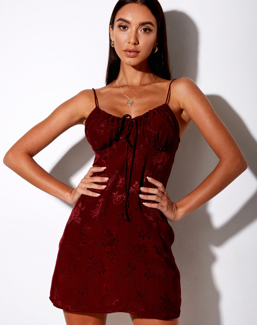 Frimala Slip-Kleid aus Satin Rose Mulberry