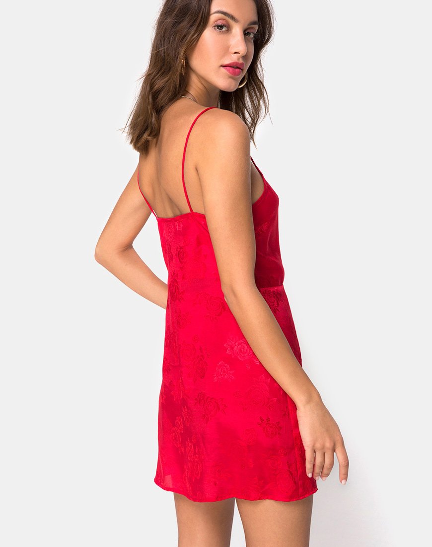 Bild von Furiosa Wickelkleid aus Satin in Rosenrot