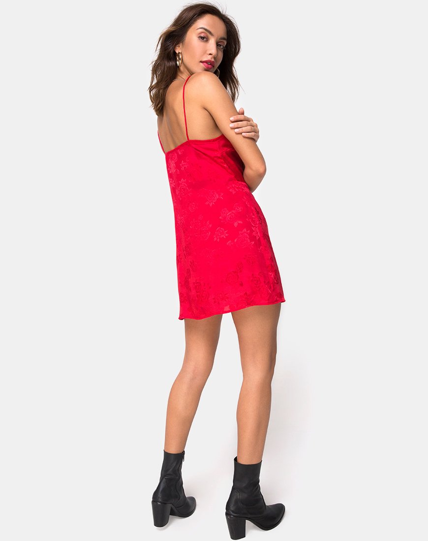 Bild von Furiosa Wickelkleid aus Satin in Rosenrot
