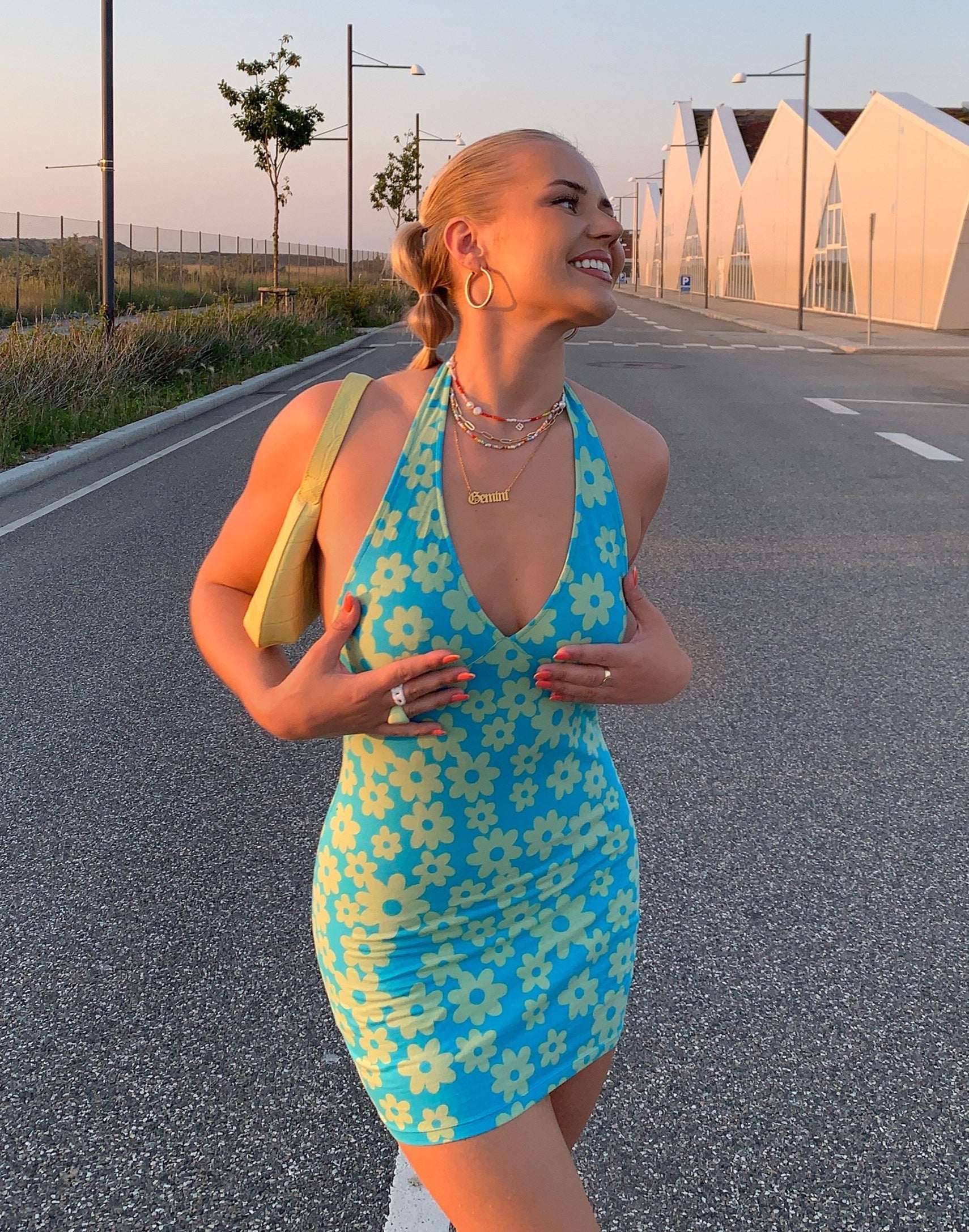 Image of Motel X Barbara Kristoffersen Yvette Minikleid in Retro Daisy Blau