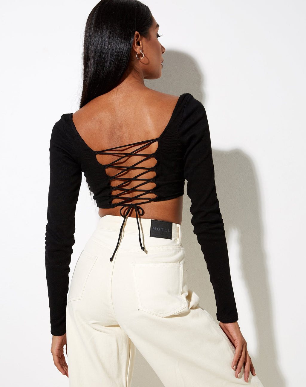 Gadze Crop Top aus Rippe Schwarz