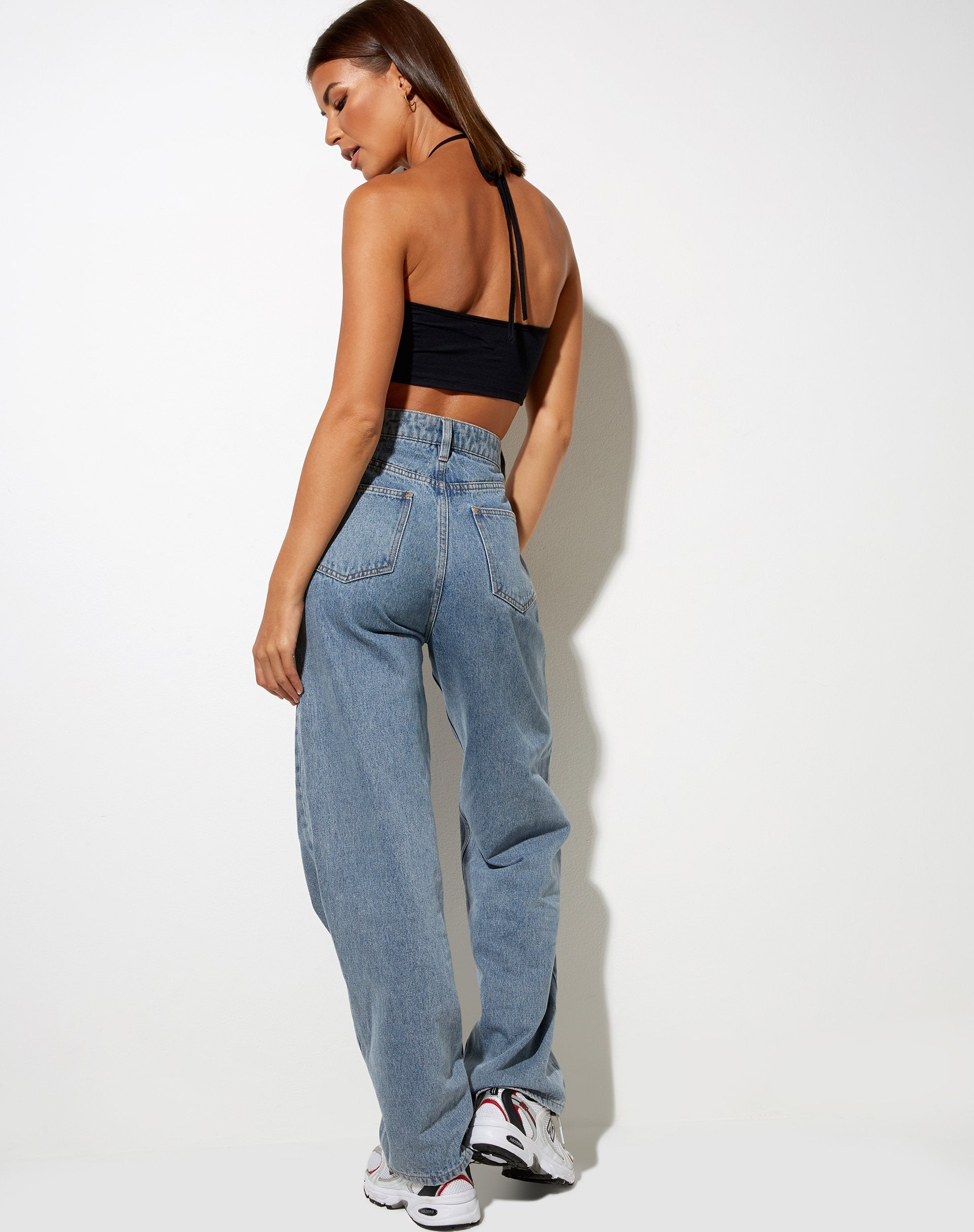 Bild von Gee Crop Top in Schwarz