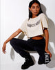 Bild von Georgi Cropped Tee in Stone Angel Energy Wings