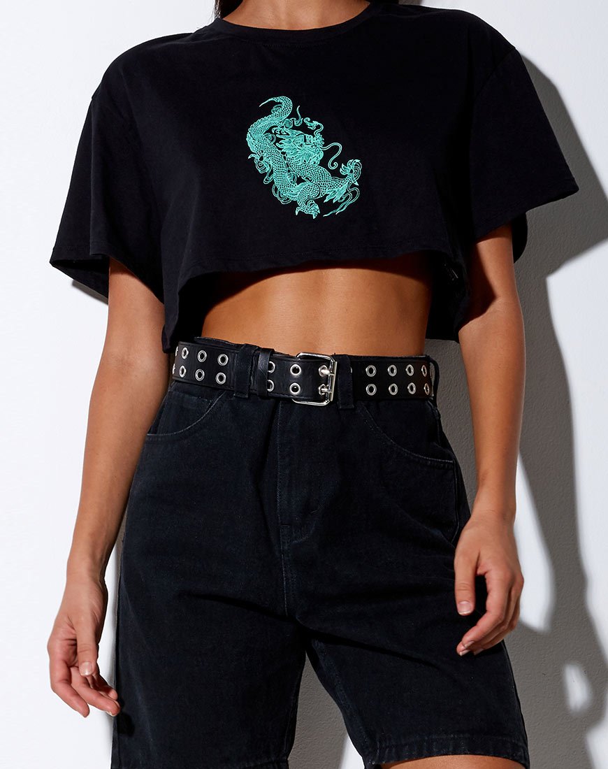 Georgi Cropped Tee in Schwarz und Mint Drachen Platzierung