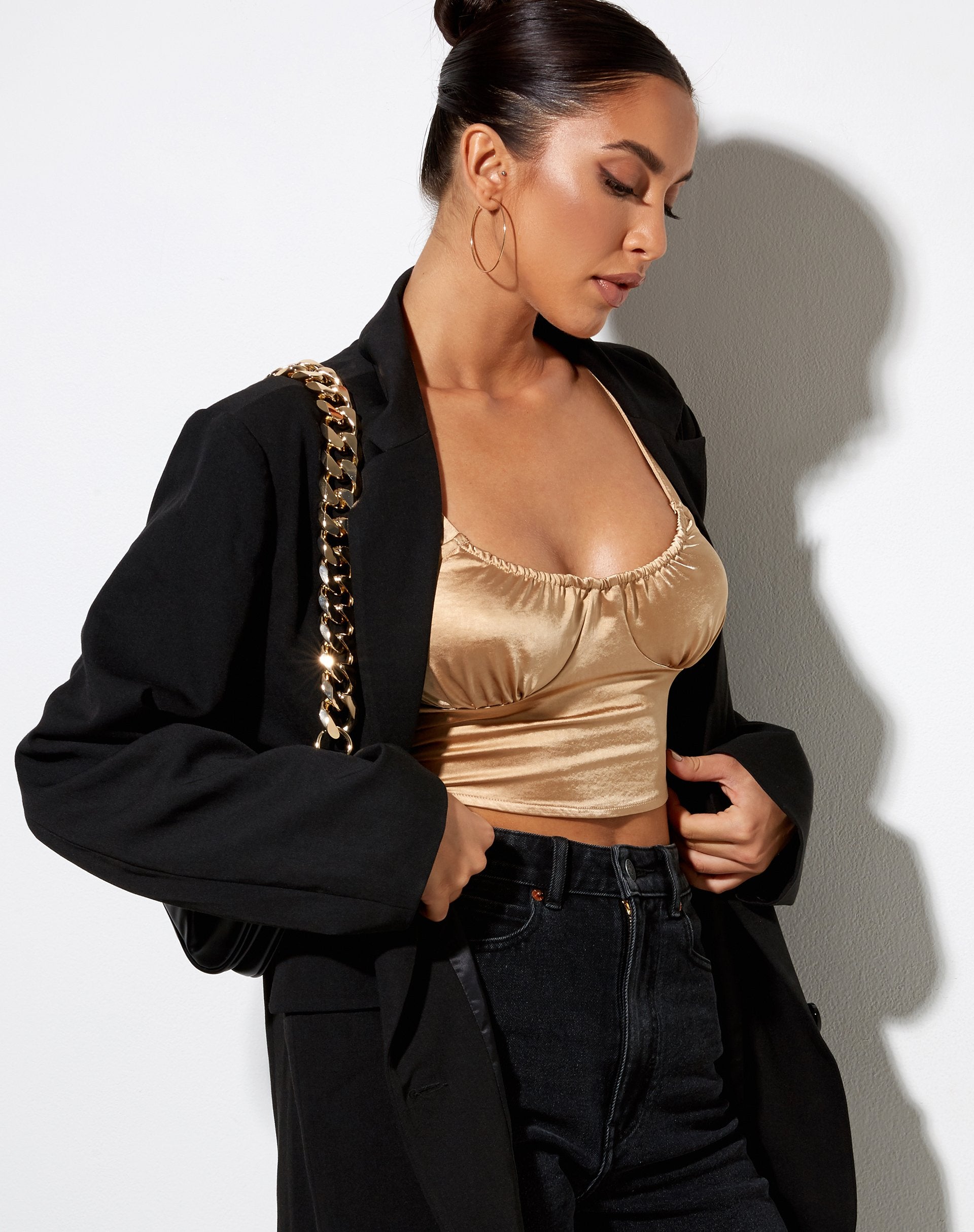 Bild von Gladis Vest Top in Satin Golden Sand