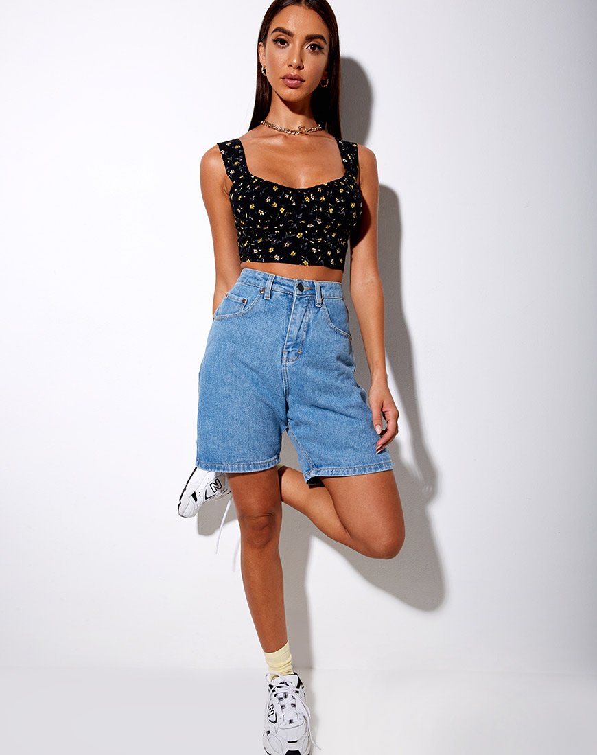 Bild von Gladis Vest Crop Top in Pretty Petal Schwarz