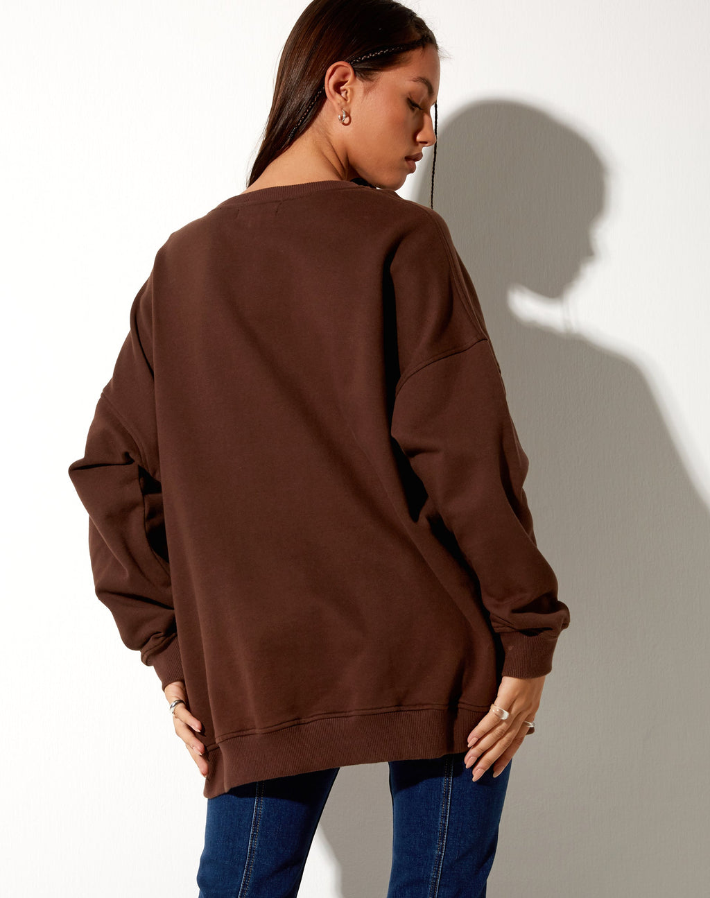 Glo Sweatshirt in tiefem Mahagoni mit goldener 'Cowgirl'-Stickerei