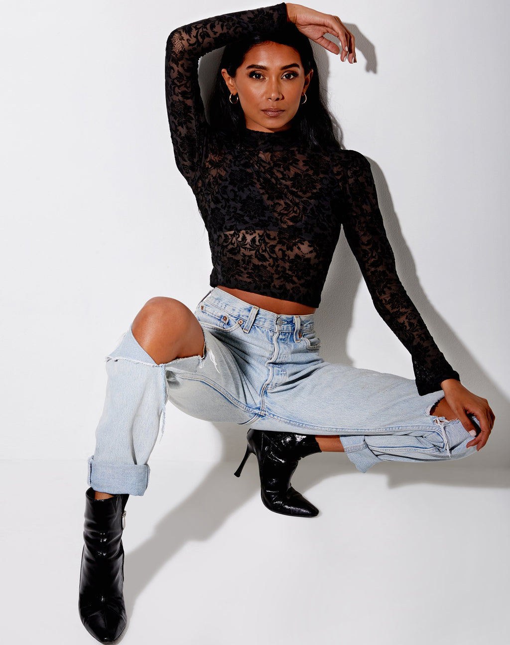 Gracy Crop Top aus Brokat-Rosenflock Schwarz