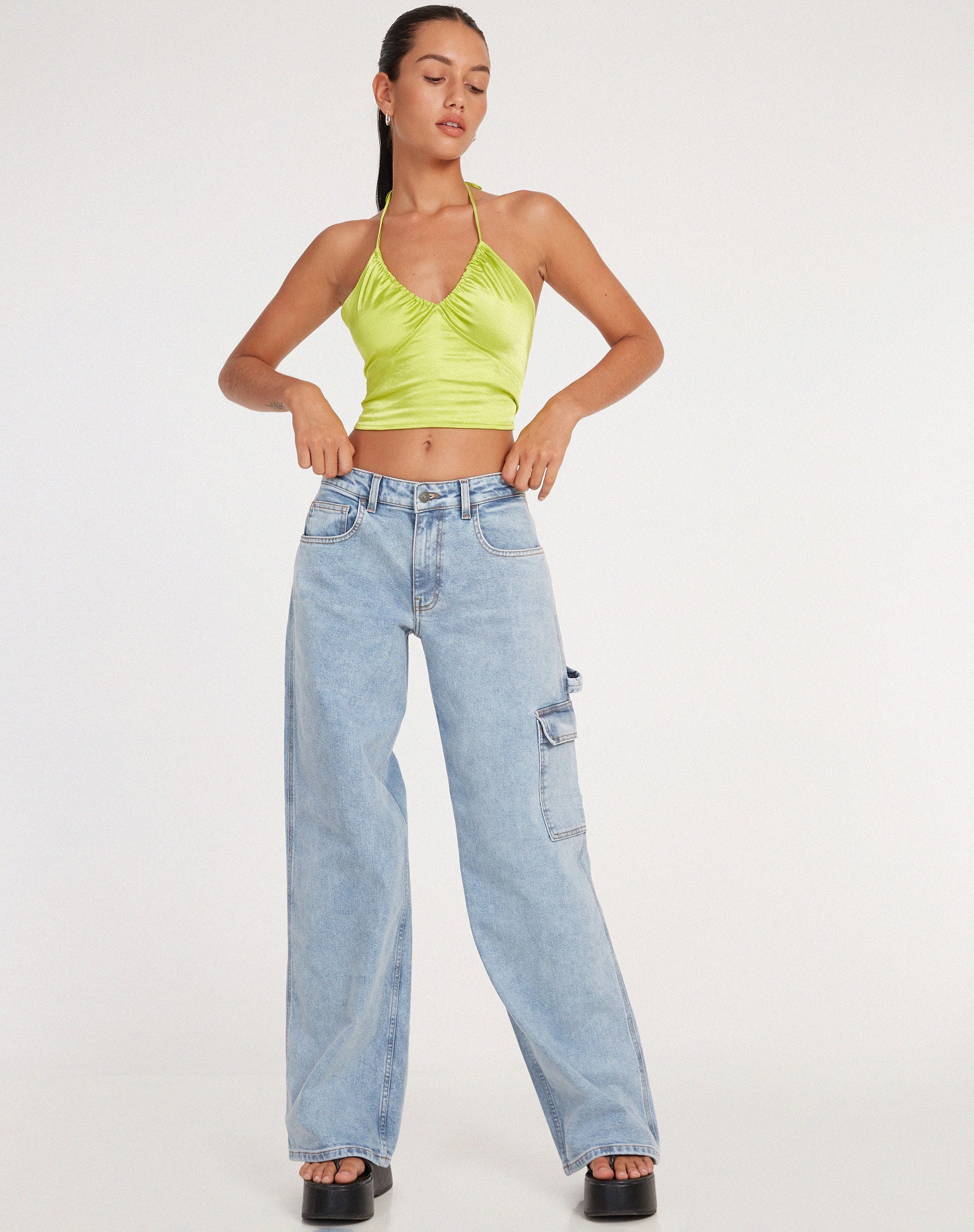 Bild von Haltri Crop Top in Satin Lime Green