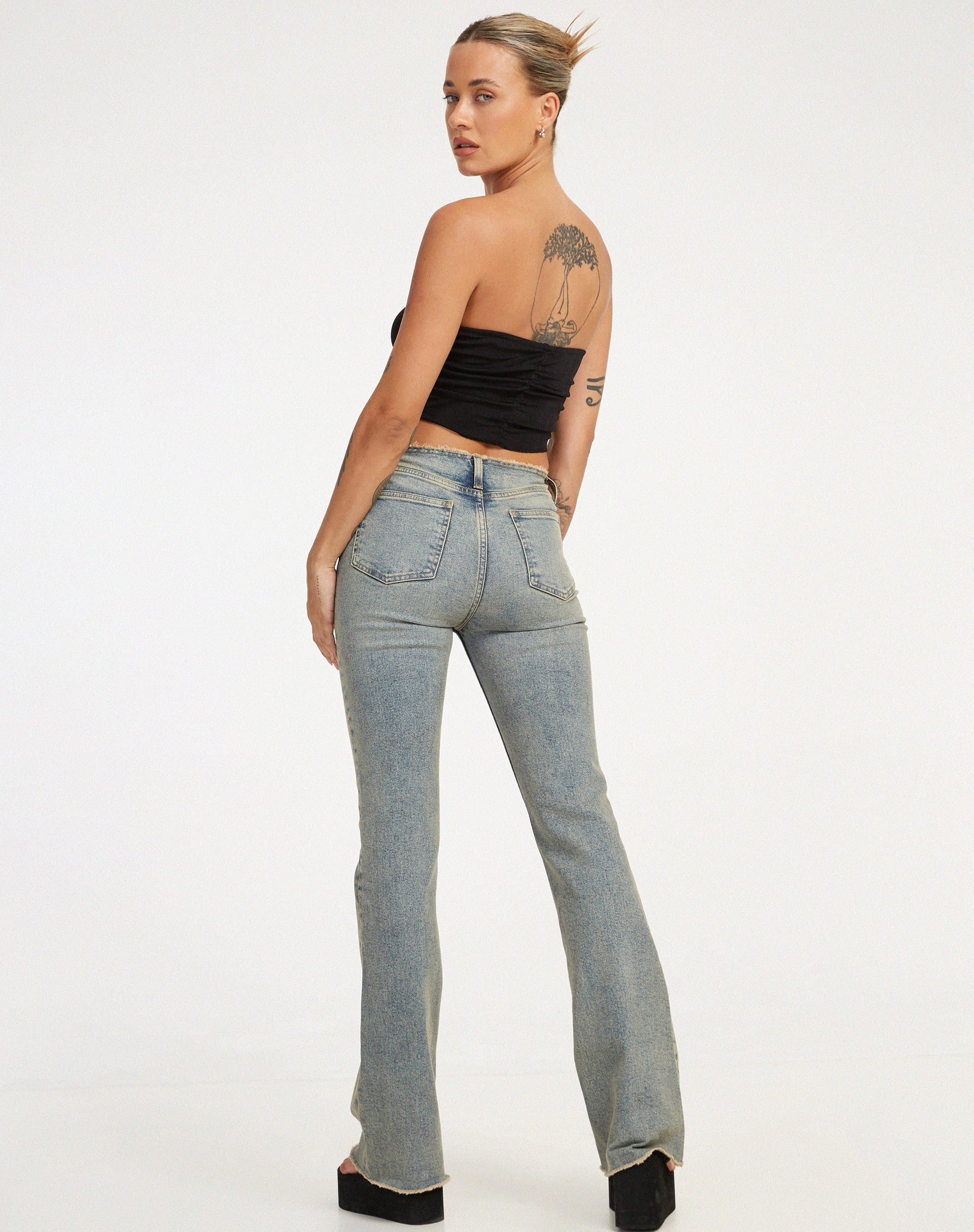 Bild von Hankru Bandeau Top in Schwarz