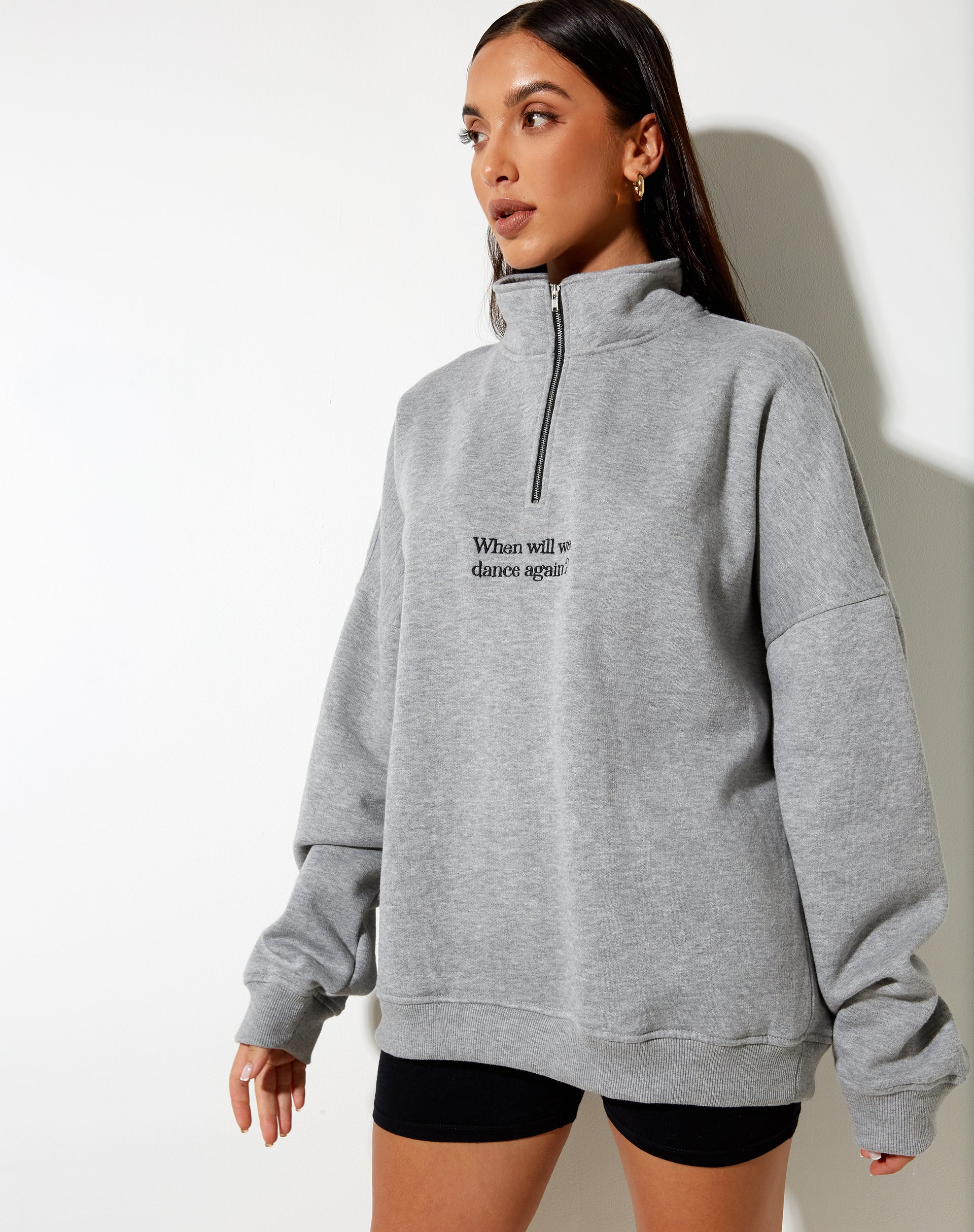 Image of Hazy Sweatshirt in Grau meliert When Will We Dance Again