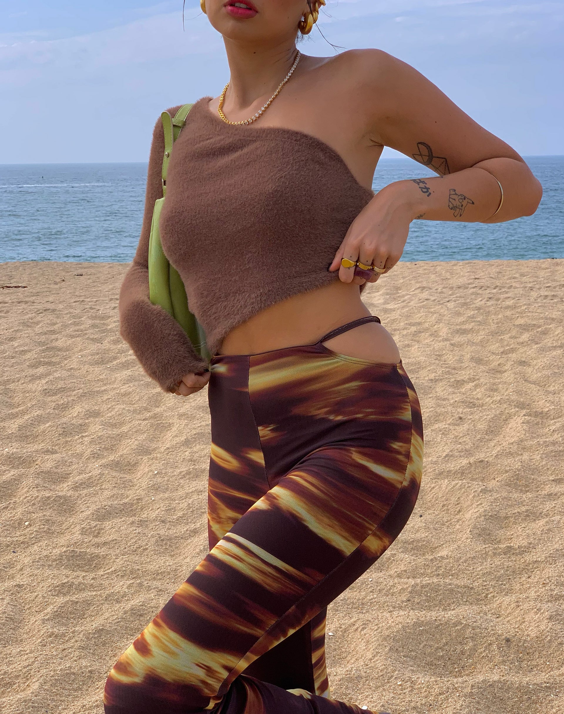 Bild von MOTEL X IRIS Mares Flare Hose in Bleach Drip