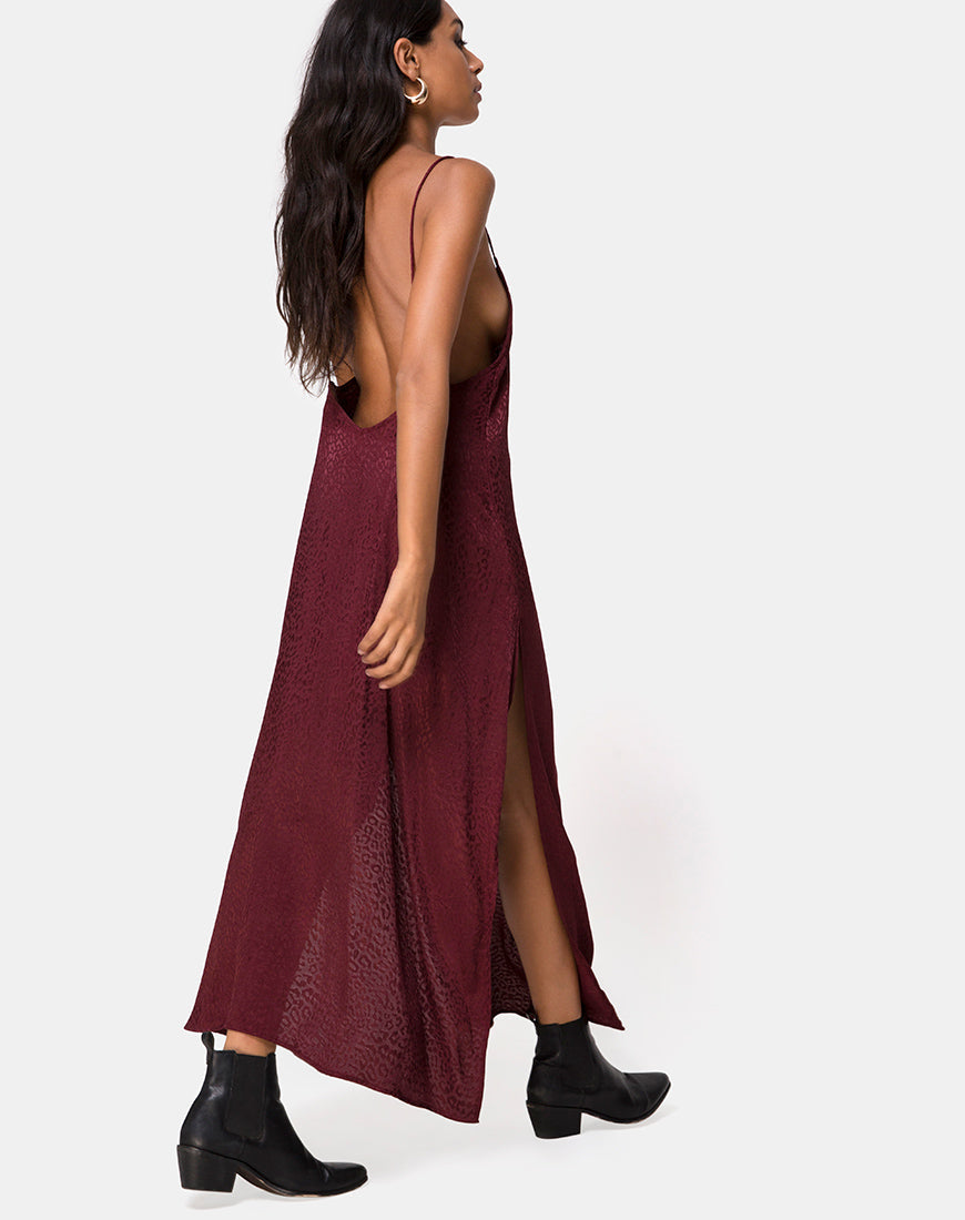 Image of Hime Kleid aus Satin Cheetah Burgundy