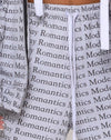 Modern Day Romantics Grau