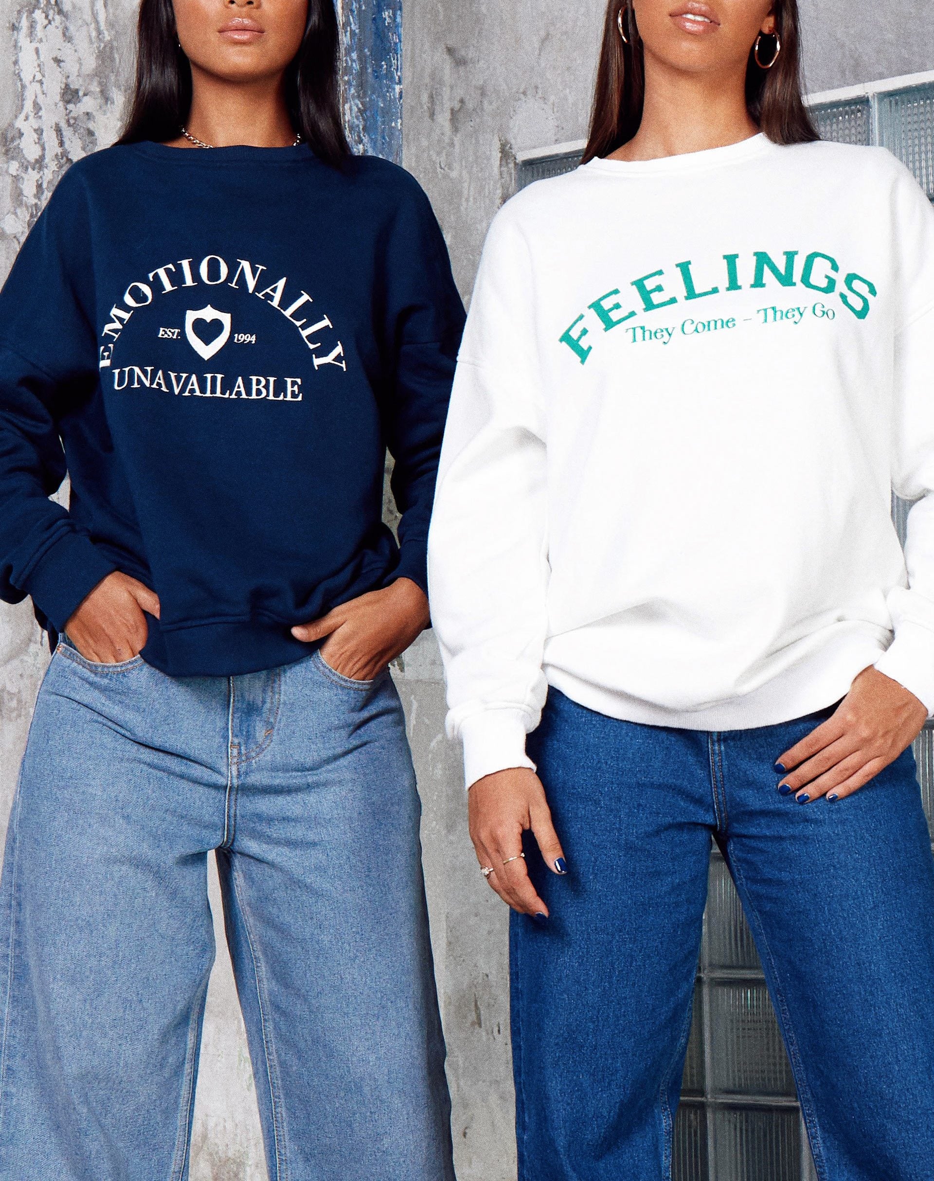Image of Ted Sweatshirt in Marineblau Emotionally Unavailable