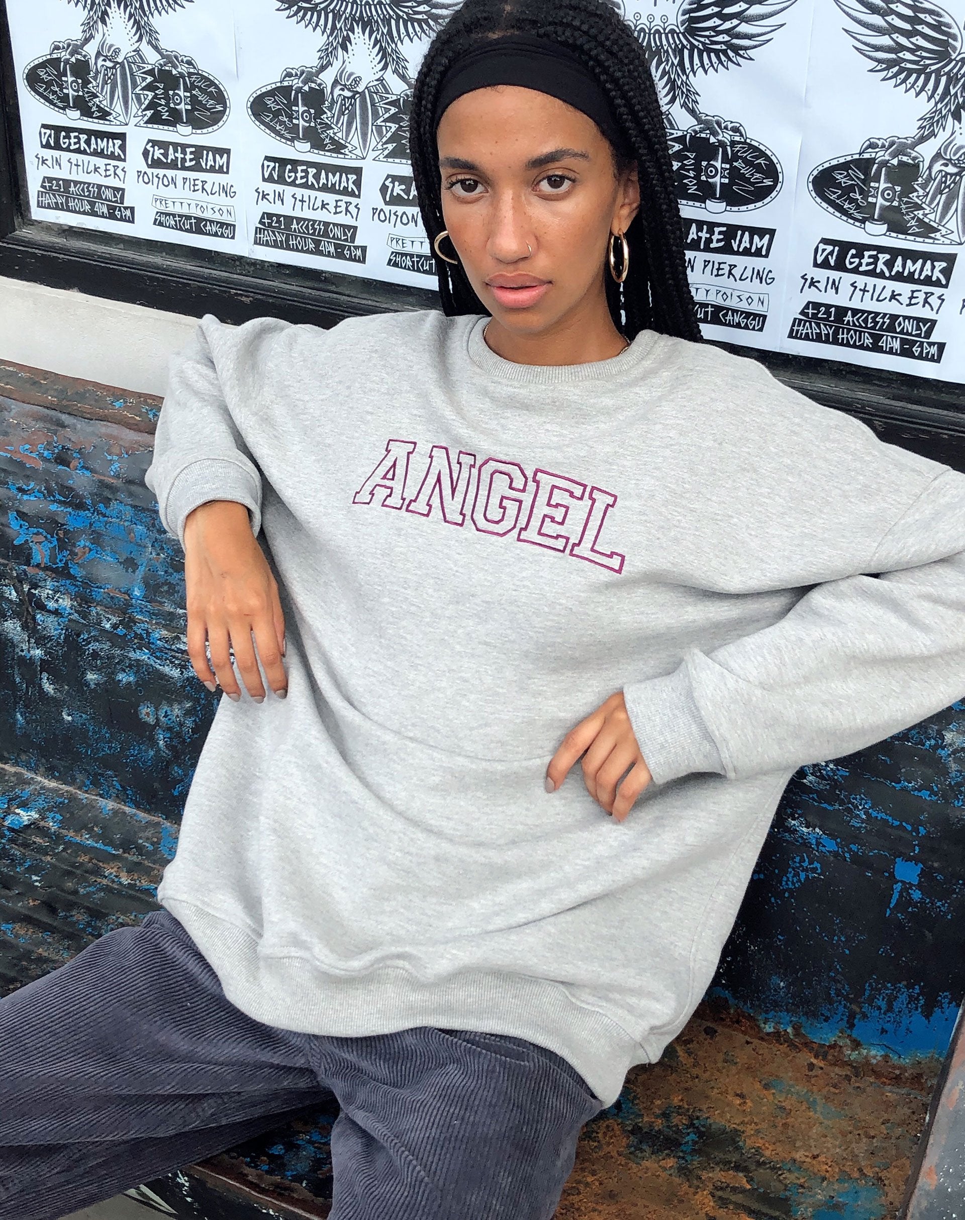 Bild von Glo Sweatshirt in Greymarl Angel Embro in Burgundy