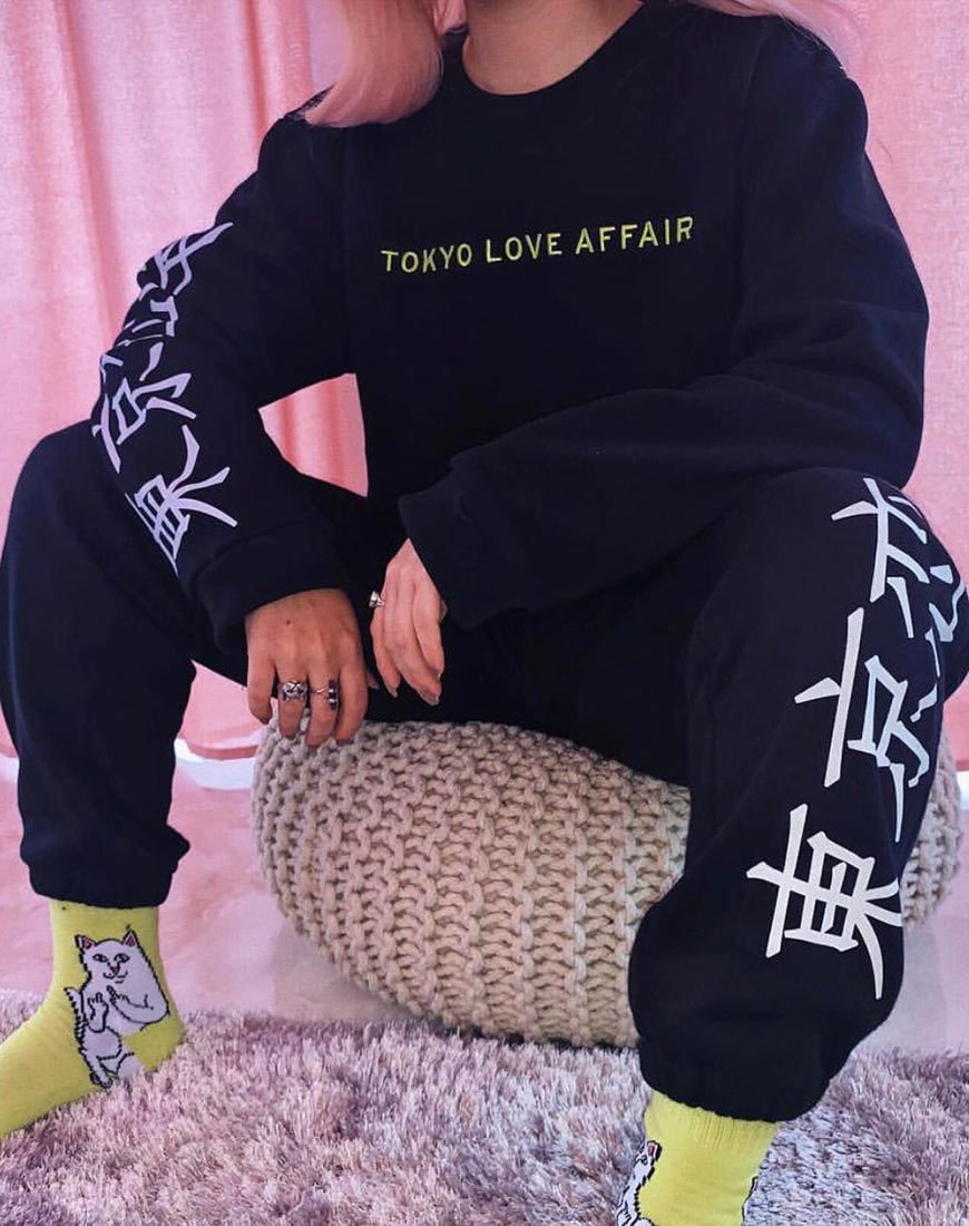 Bild von Gocea Crop Top in Schwarz Tokyo Love Symbol