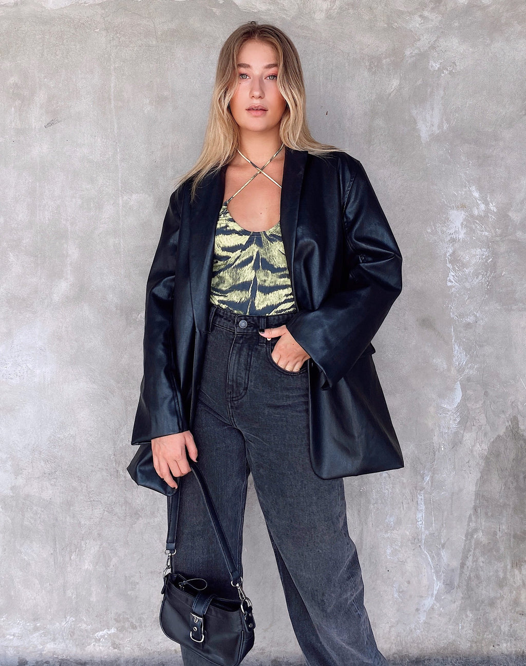 Larisa Mieder in Tiger Full Khaki